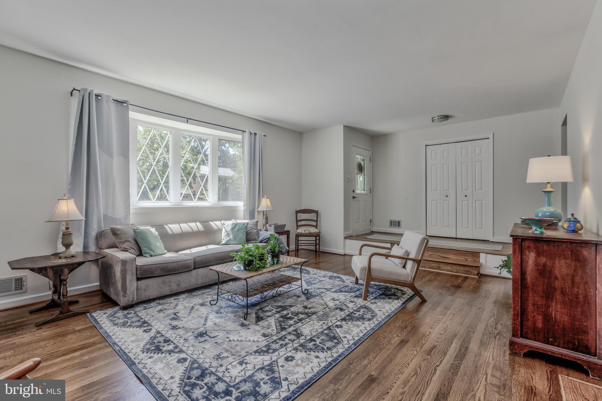 BEL PRE WOODS - Residential