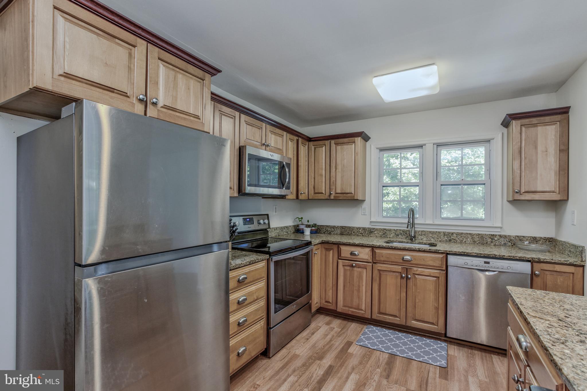 BEL PRE WOODS - Residential