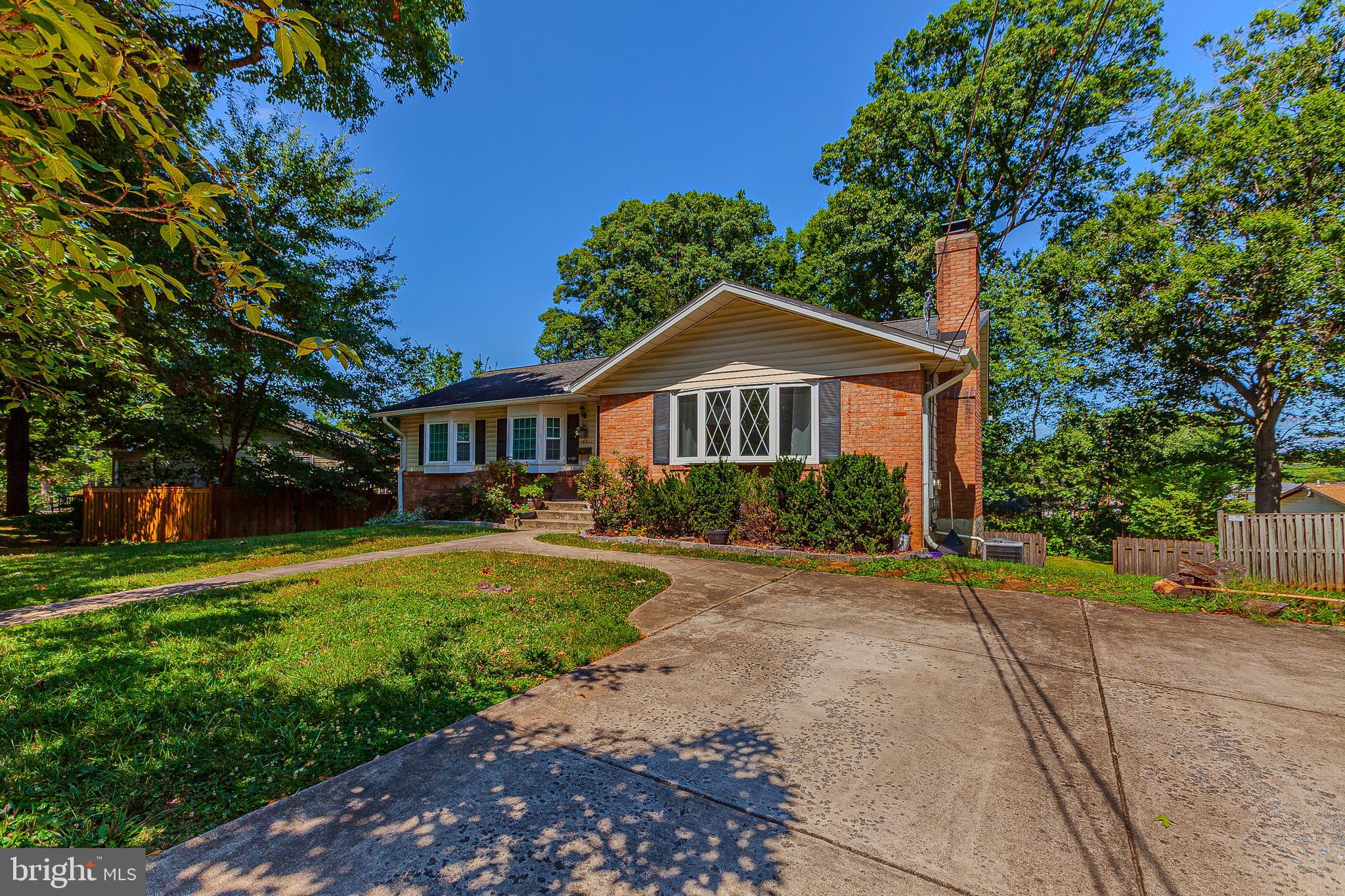 BEL PRE WOODS - Residential