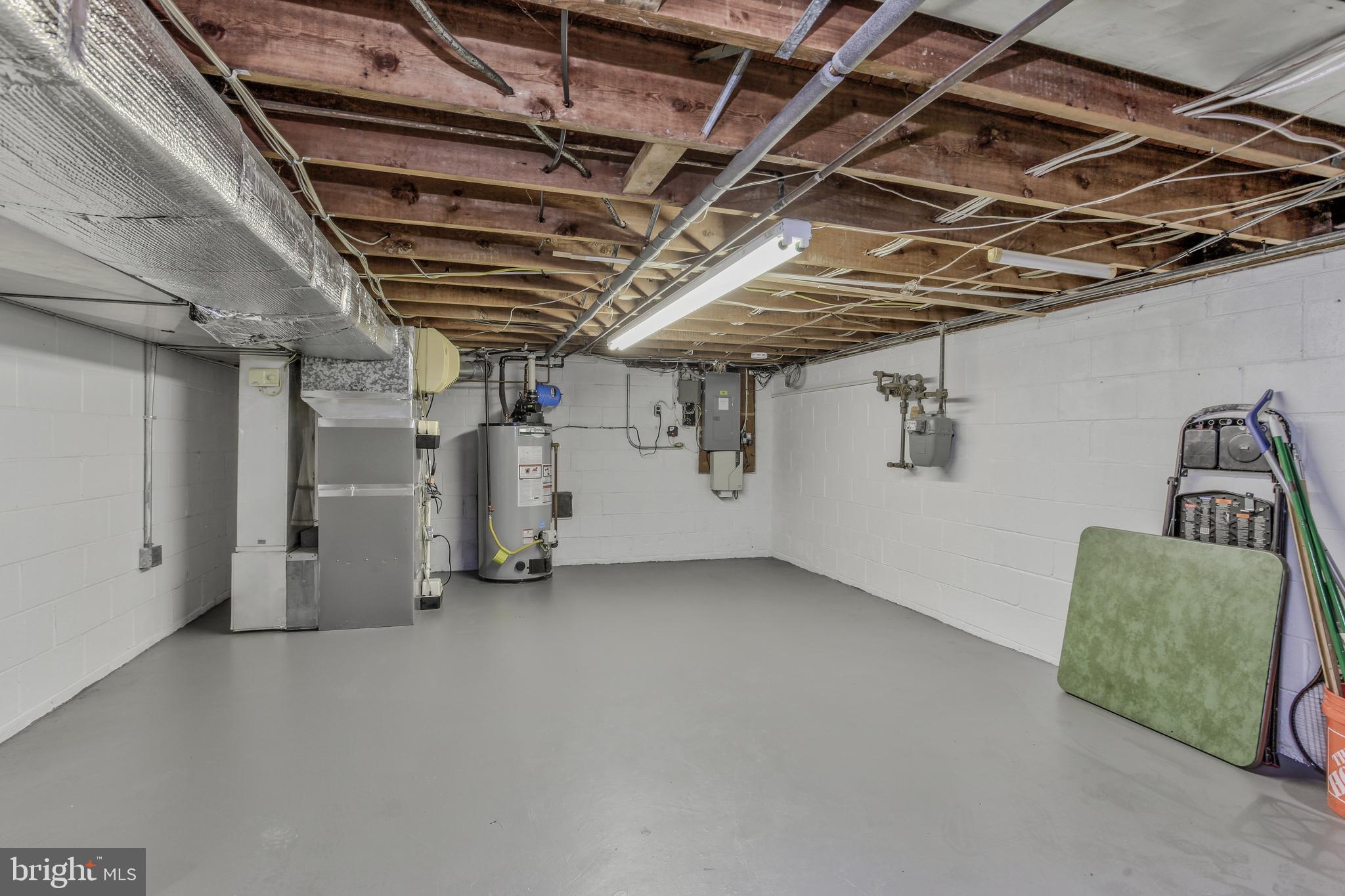 BEL PRE WOODS - Residential