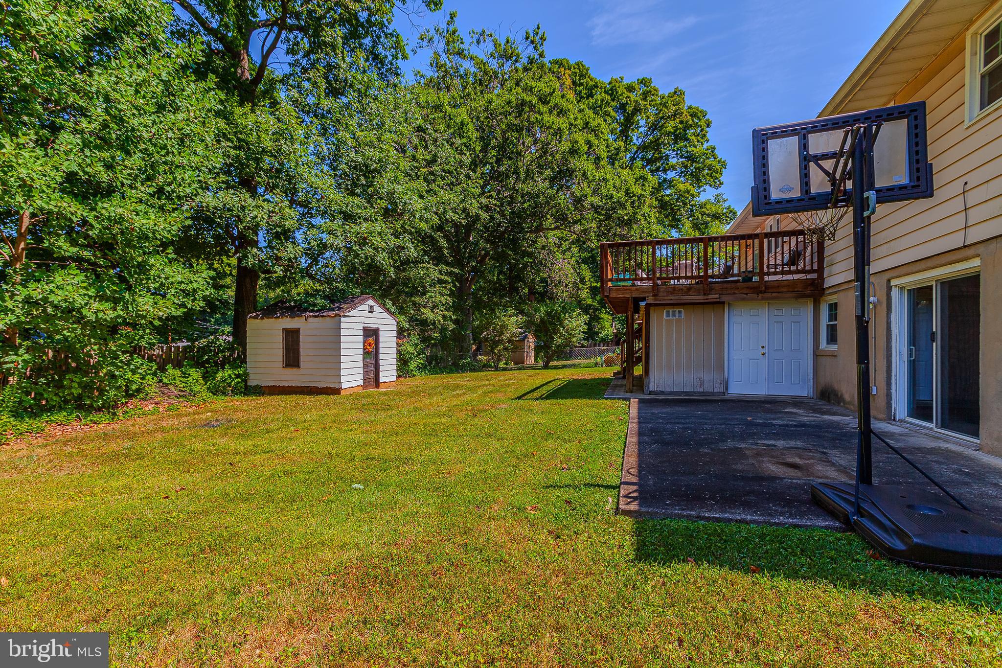 BEL PRE WOODS - Residential