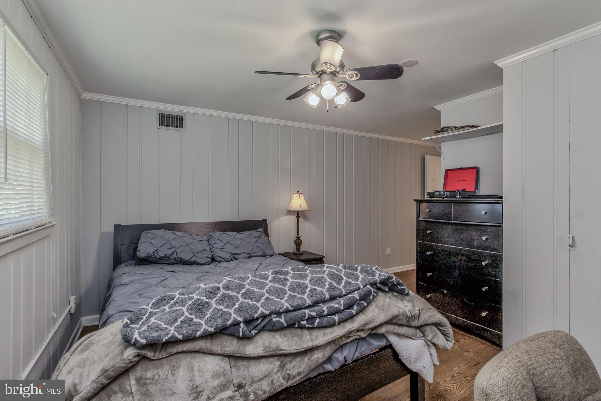 BEL PRE WOODS - Residential