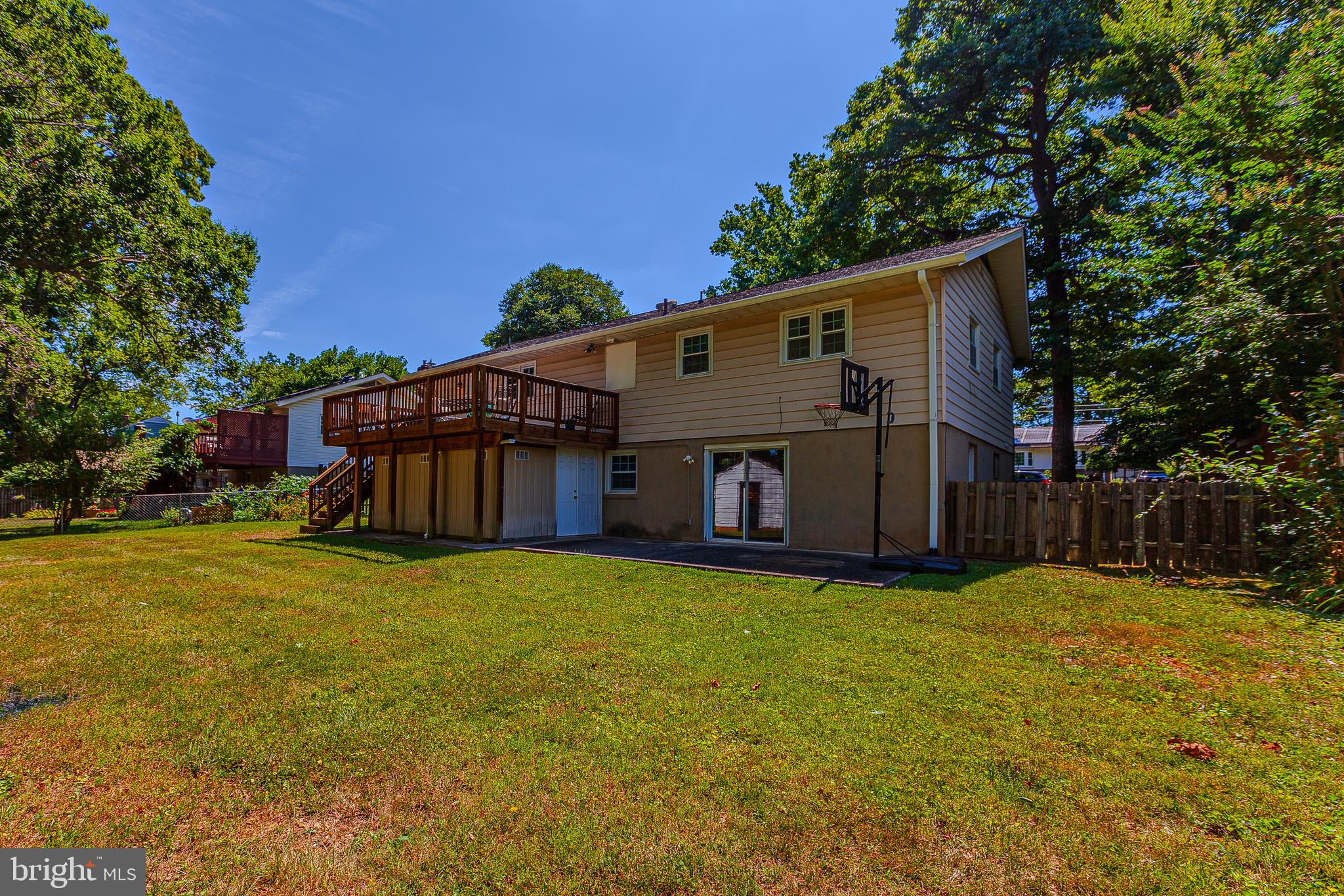 BEL PRE WOODS - Residential