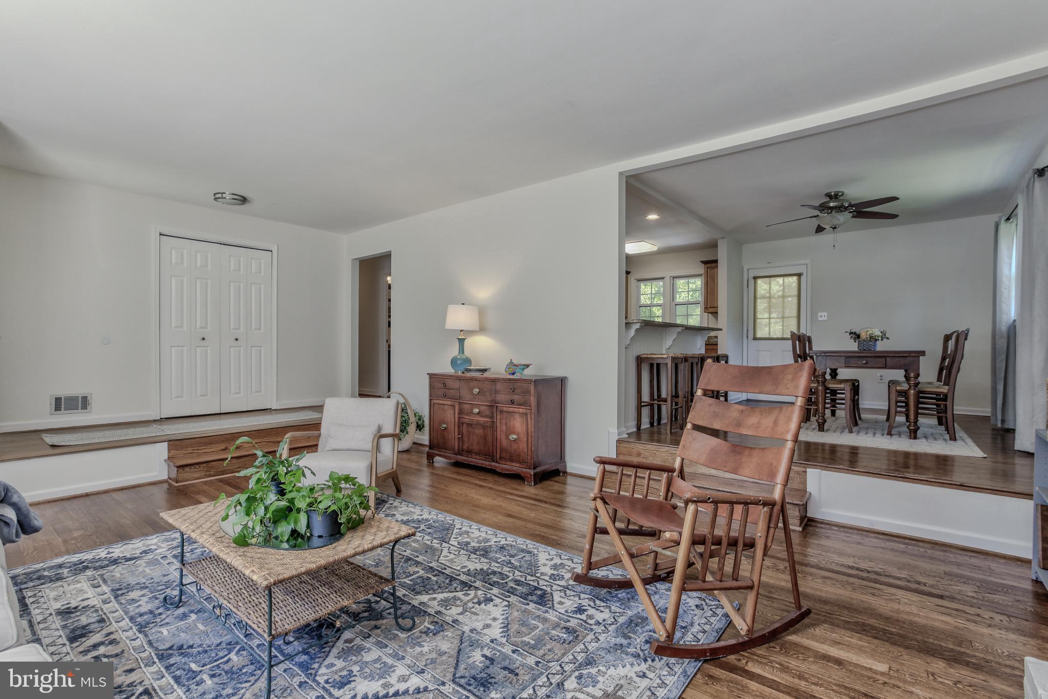 BEL PRE WOODS - Residential