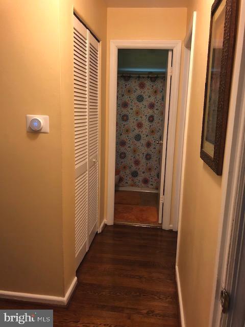 NEW CARROLLTON - Residential