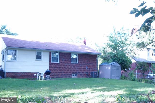 NEW CARROLLTON - Residential