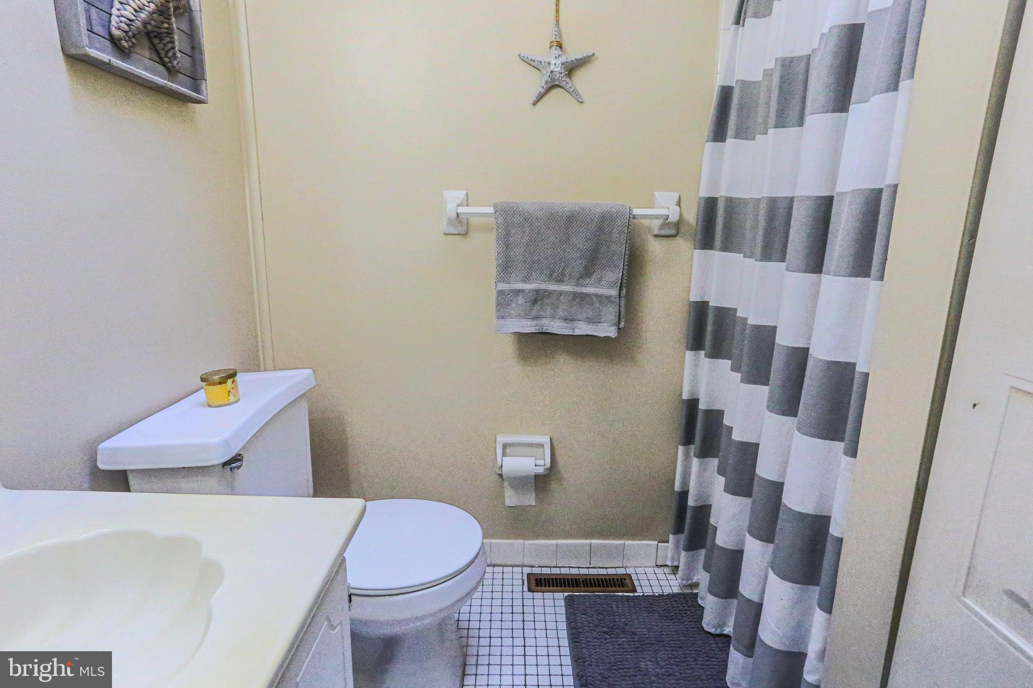 QUAKER GREEN - Residential