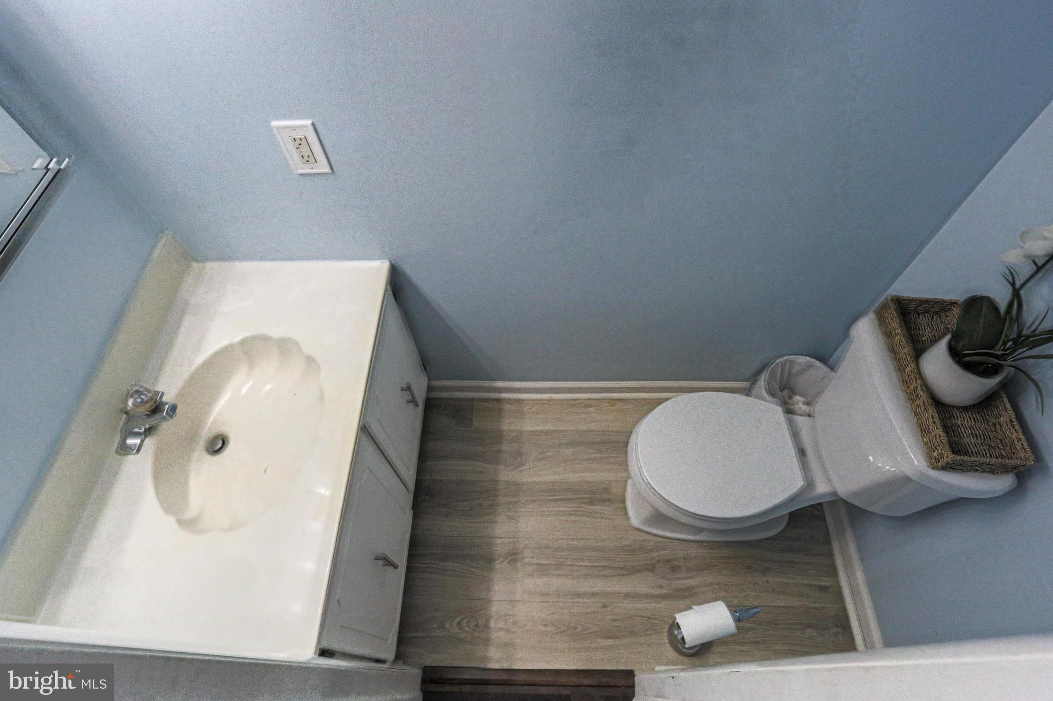 QUAKER GREEN - Residential