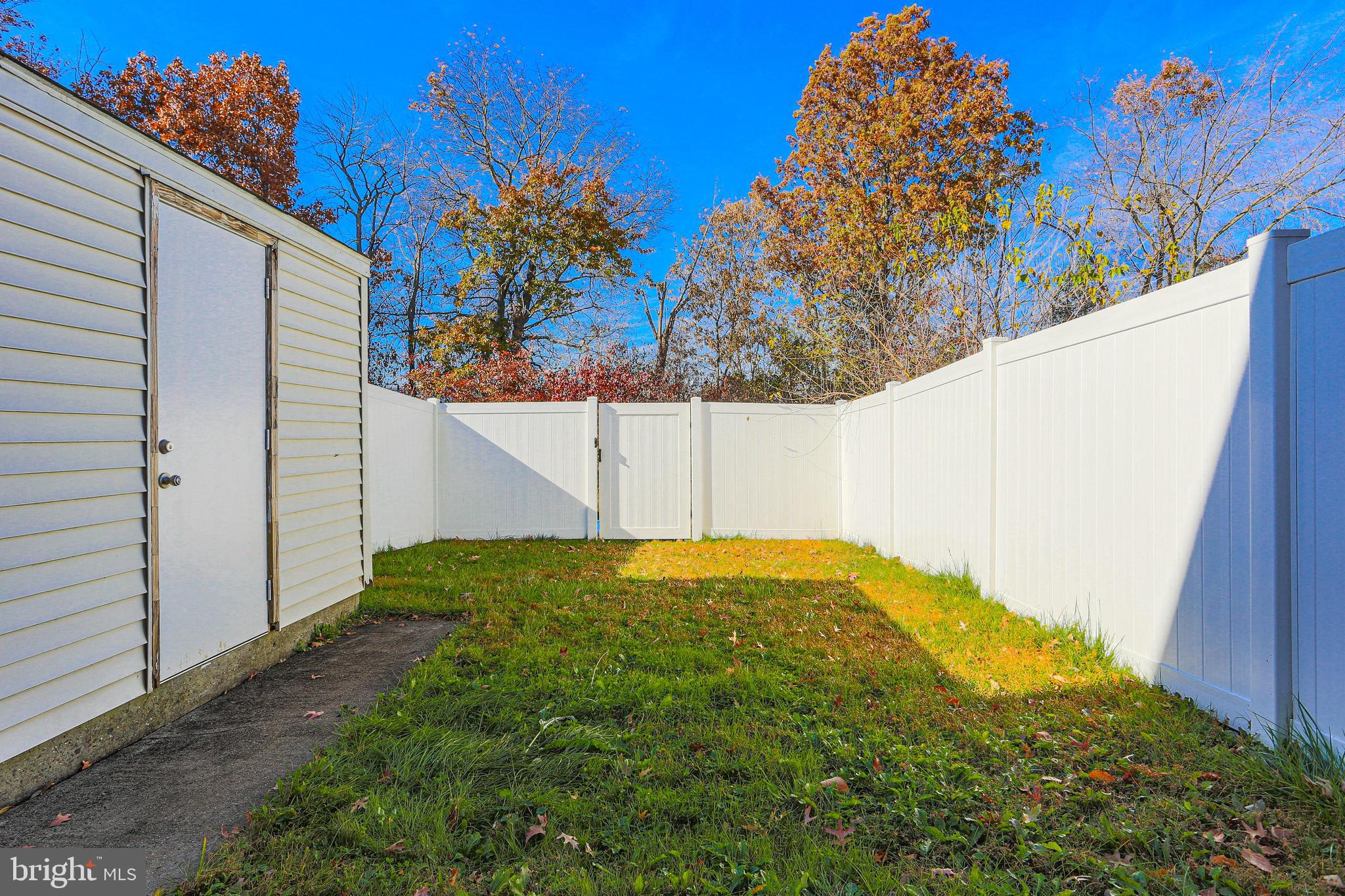 QUAKER GREEN - Residential