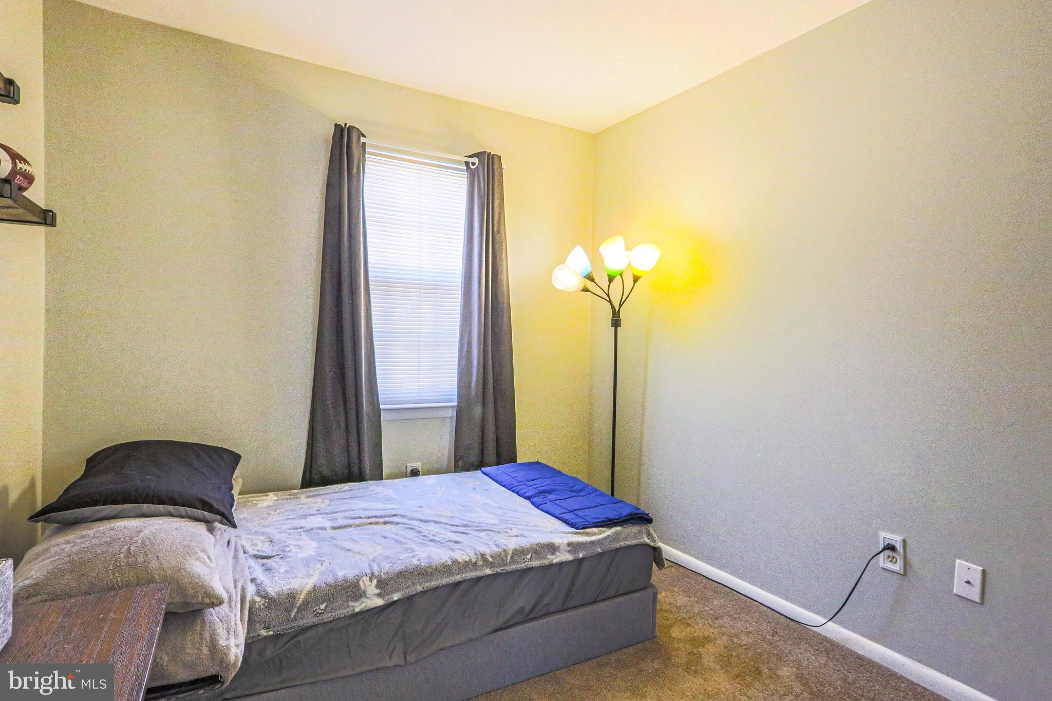 QUAKER GREEN - Residential