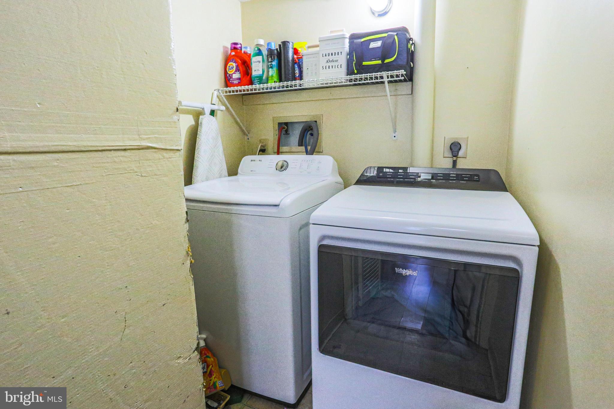 QUAKER GREEN - Residential