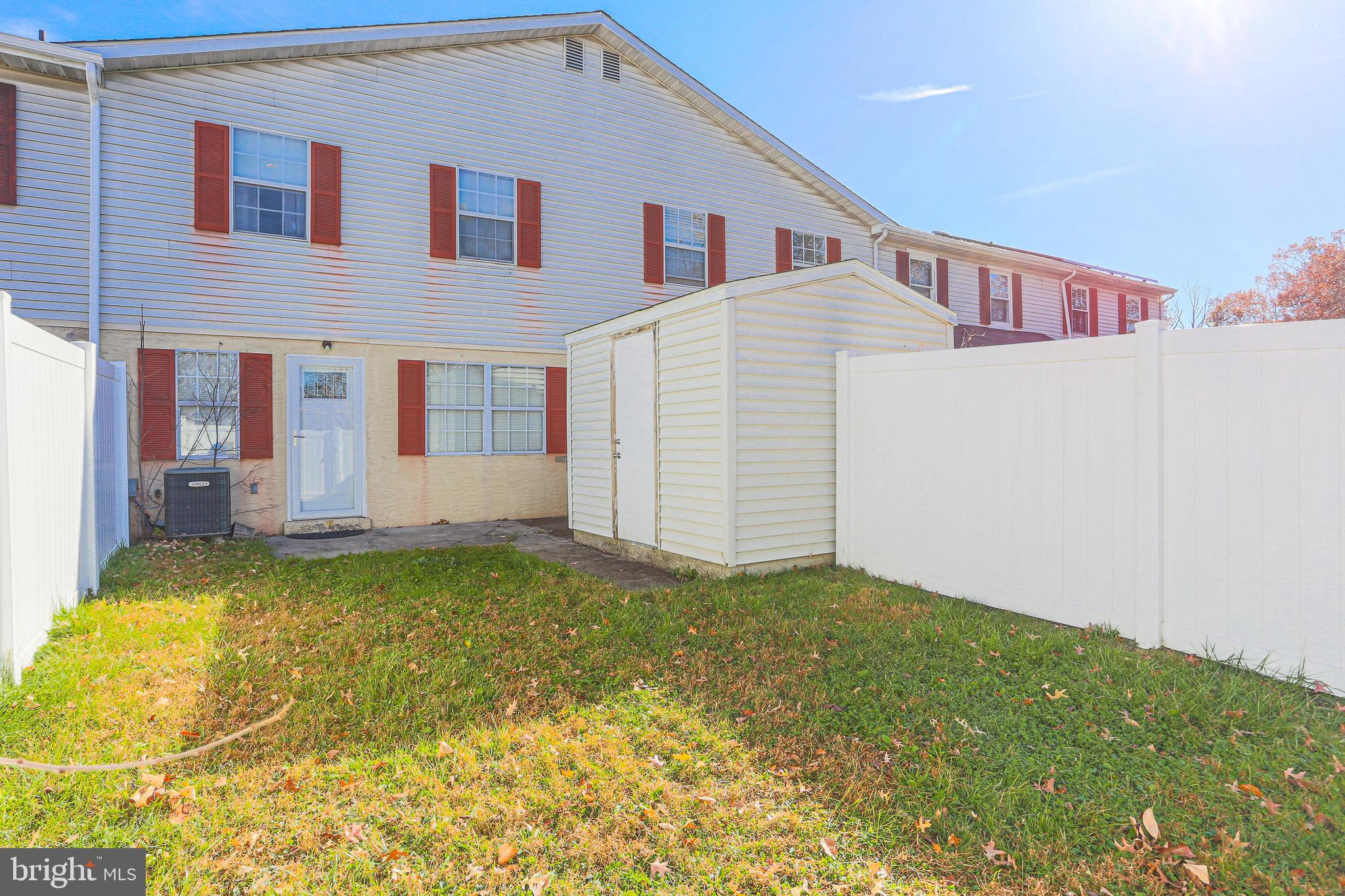 QUAKER GREEN - Residential