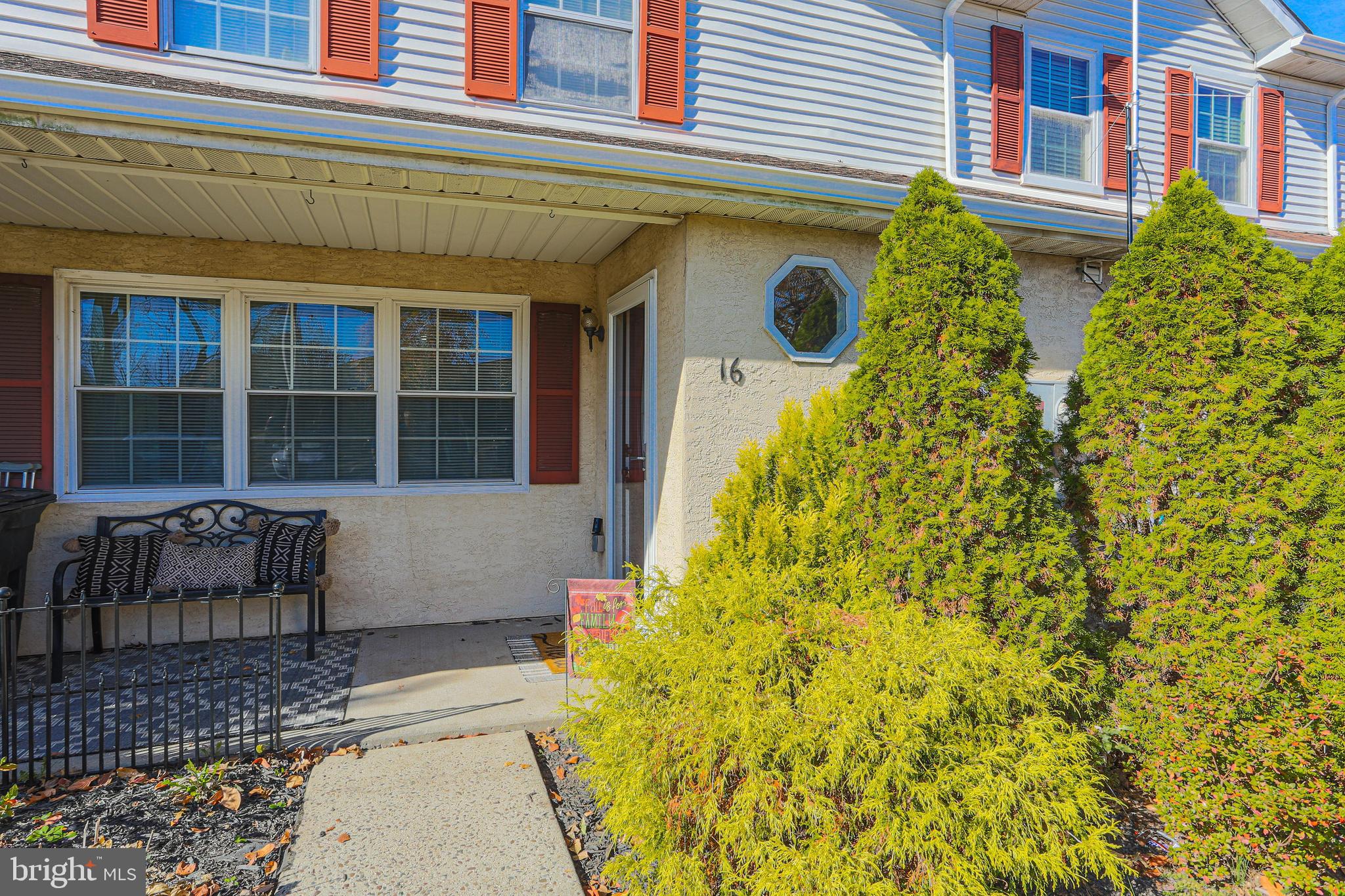 QUAKER GREEN - Residential