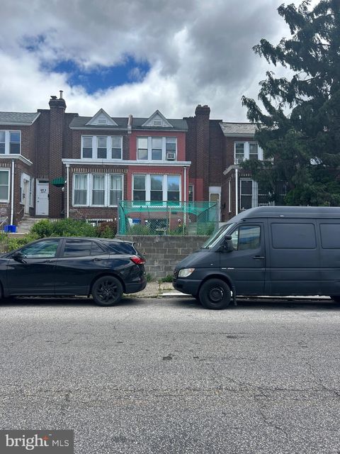 Townhouse For Sale - 5035 F Street<br/> PHILADELPHIA, PA 19124
