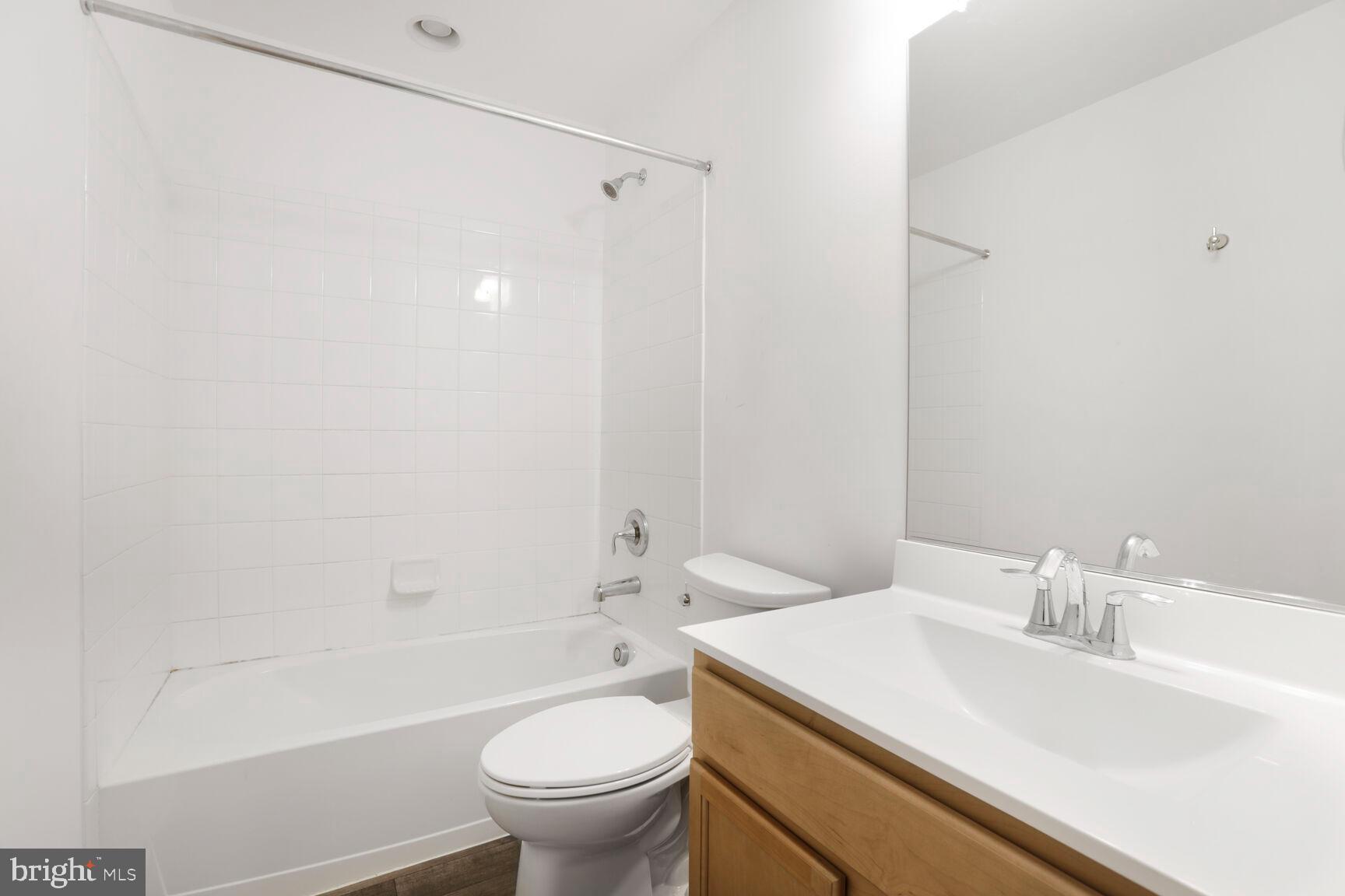 NEW POST ON THE RAPPAHANNOCK - Residential Lease