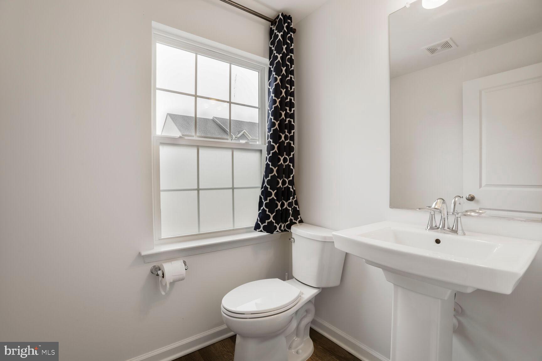 NEW POST ON THE RAPPAHANNOCK - Residential Lease