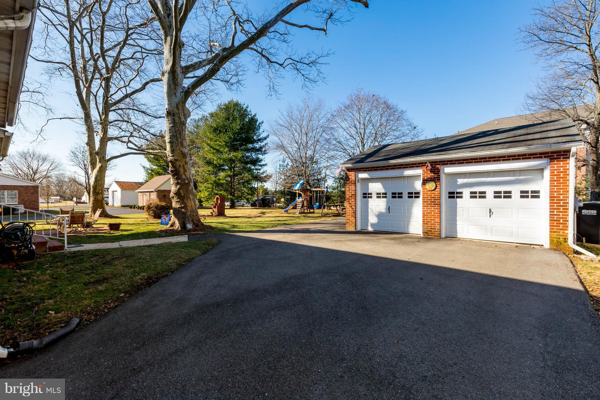 LEONARDTOWN - Residential