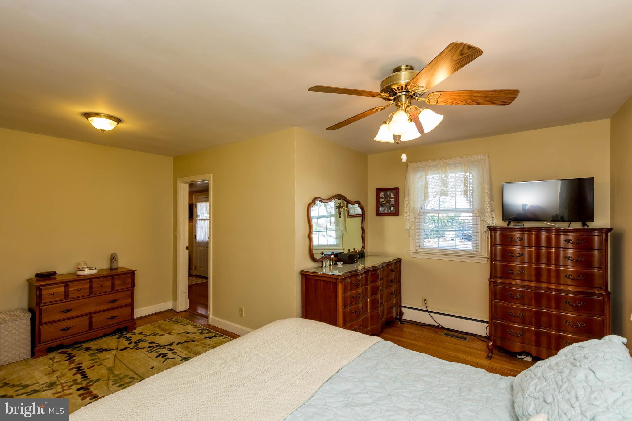 LEONARDTOWN - Residential