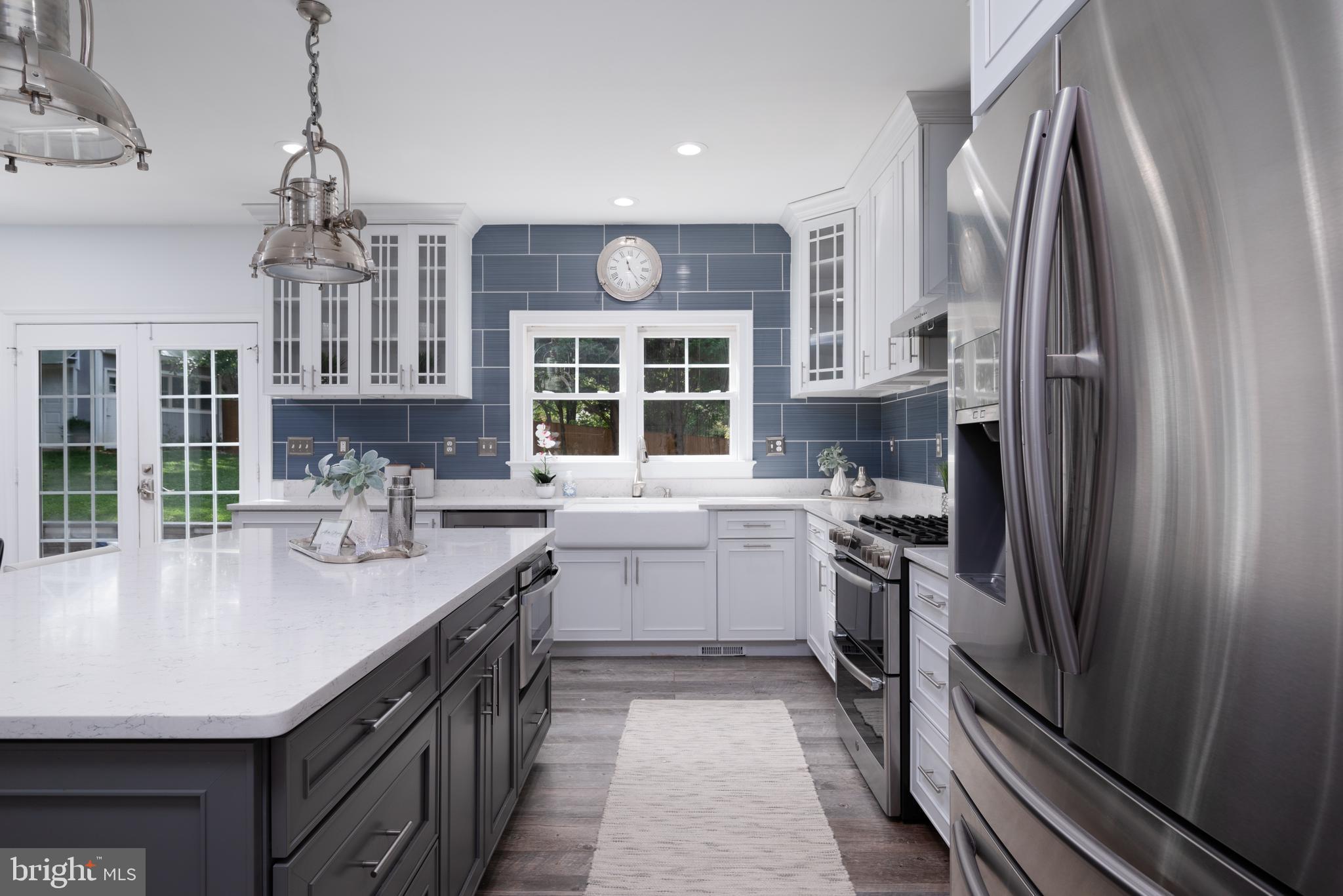 VIENNA WOODS - Residential