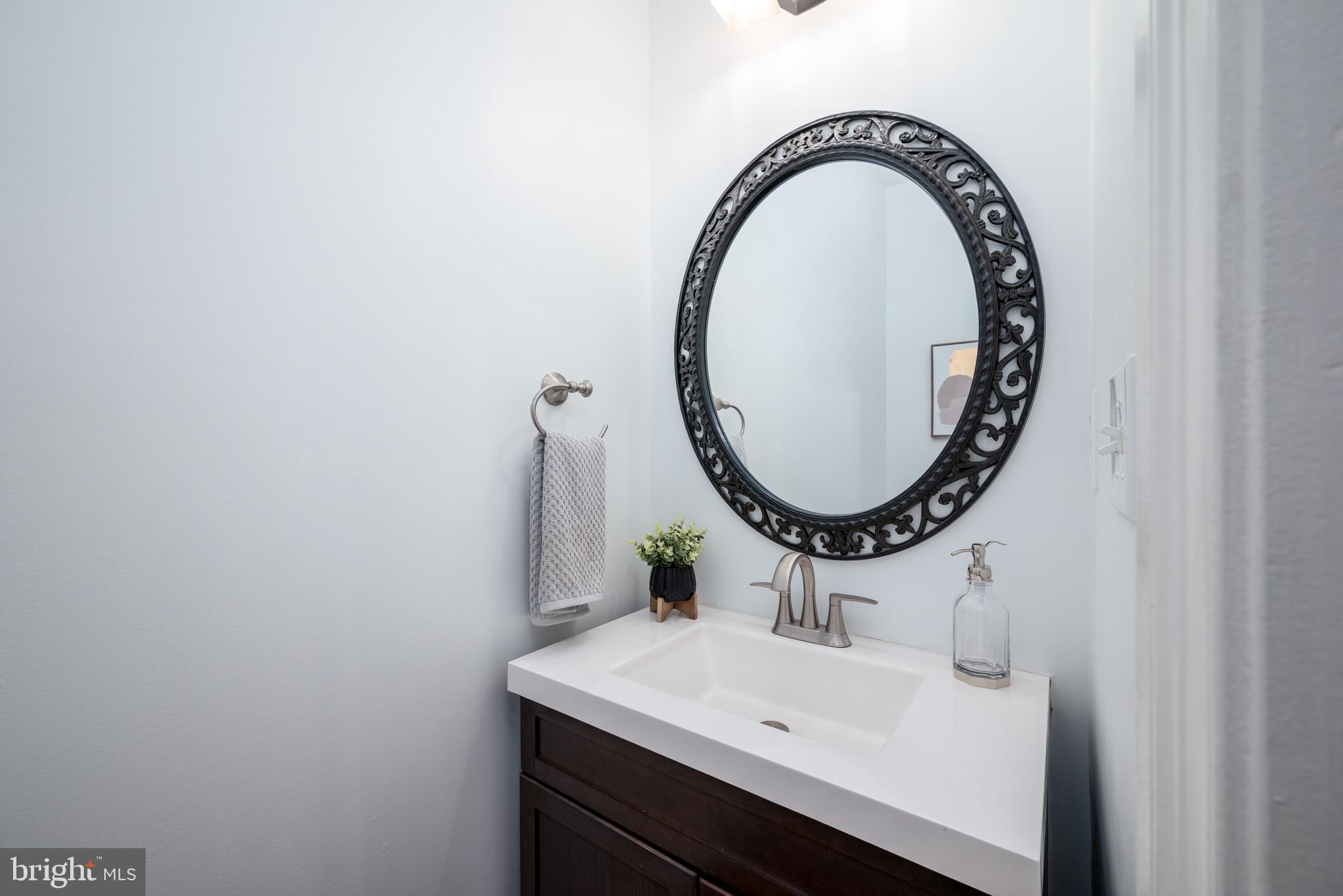 VIENNA WOODS - Residential