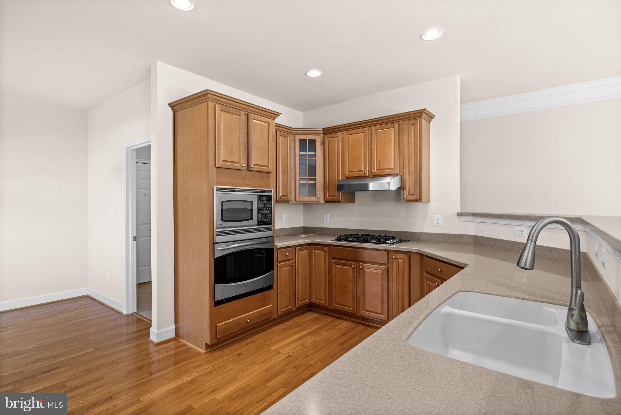 VIRGINIA HERITAGE AT LEE'S PARK - Residential