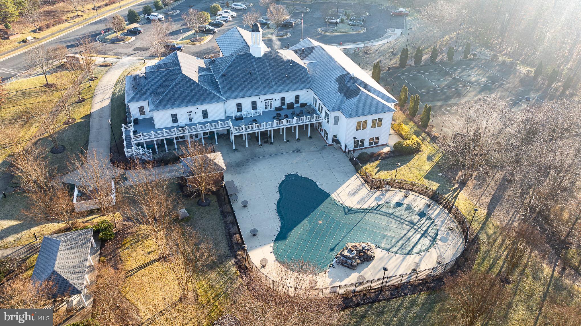 VIRGINIA HERITAGE AT LEE'S PARK - Residential