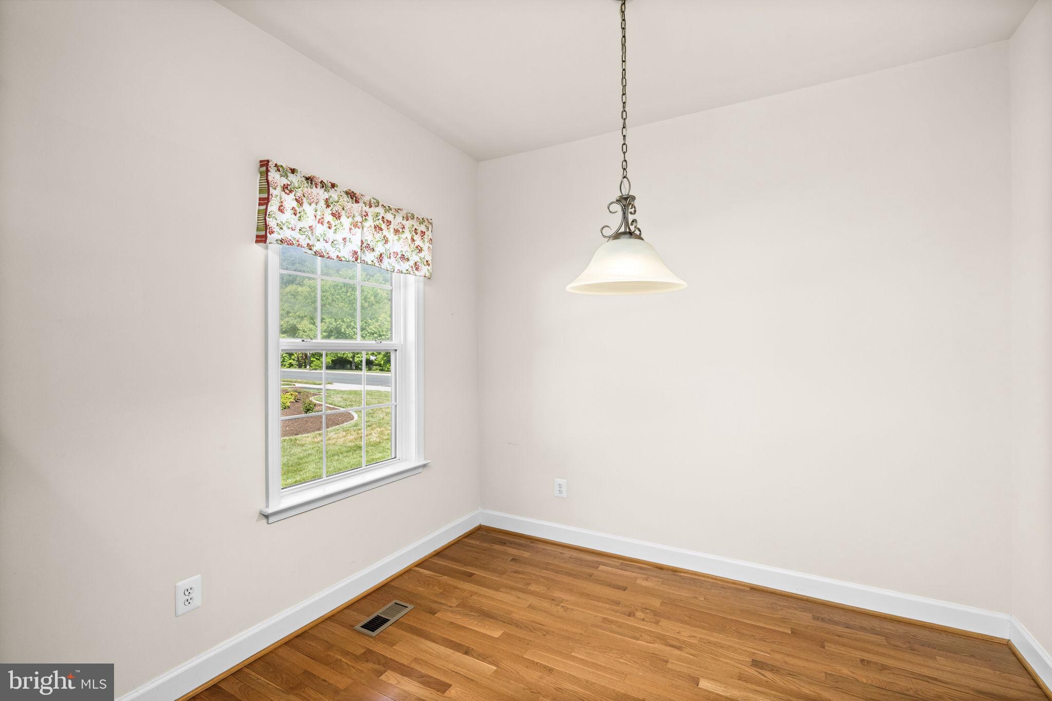 VIRGINIA HERITAGE AT LEE'S PARK - Residential