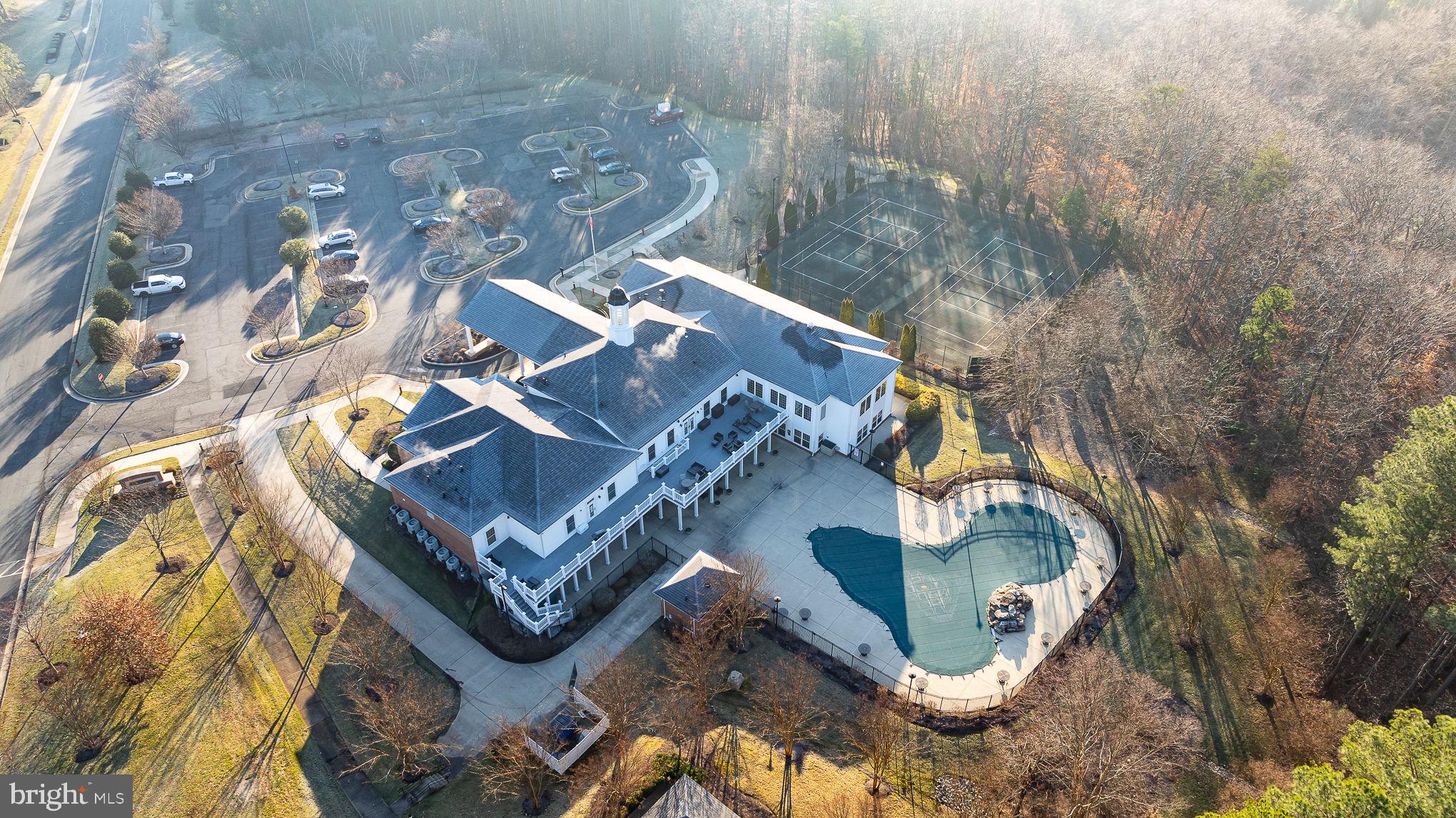 VIRGINIA HERITAGE AT LEE'S PARK - Residential