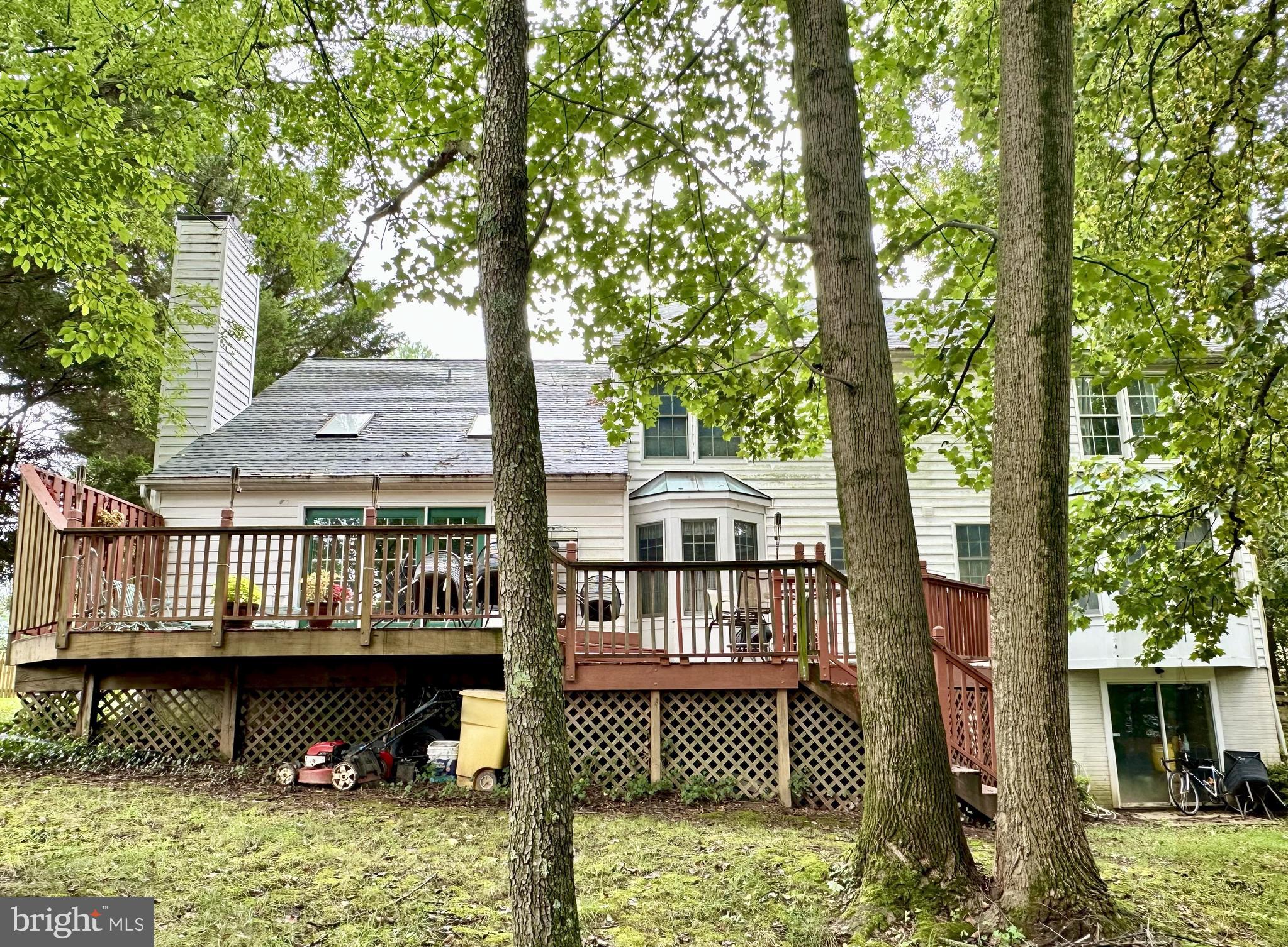 8208 SANDY STREAM ROAD
