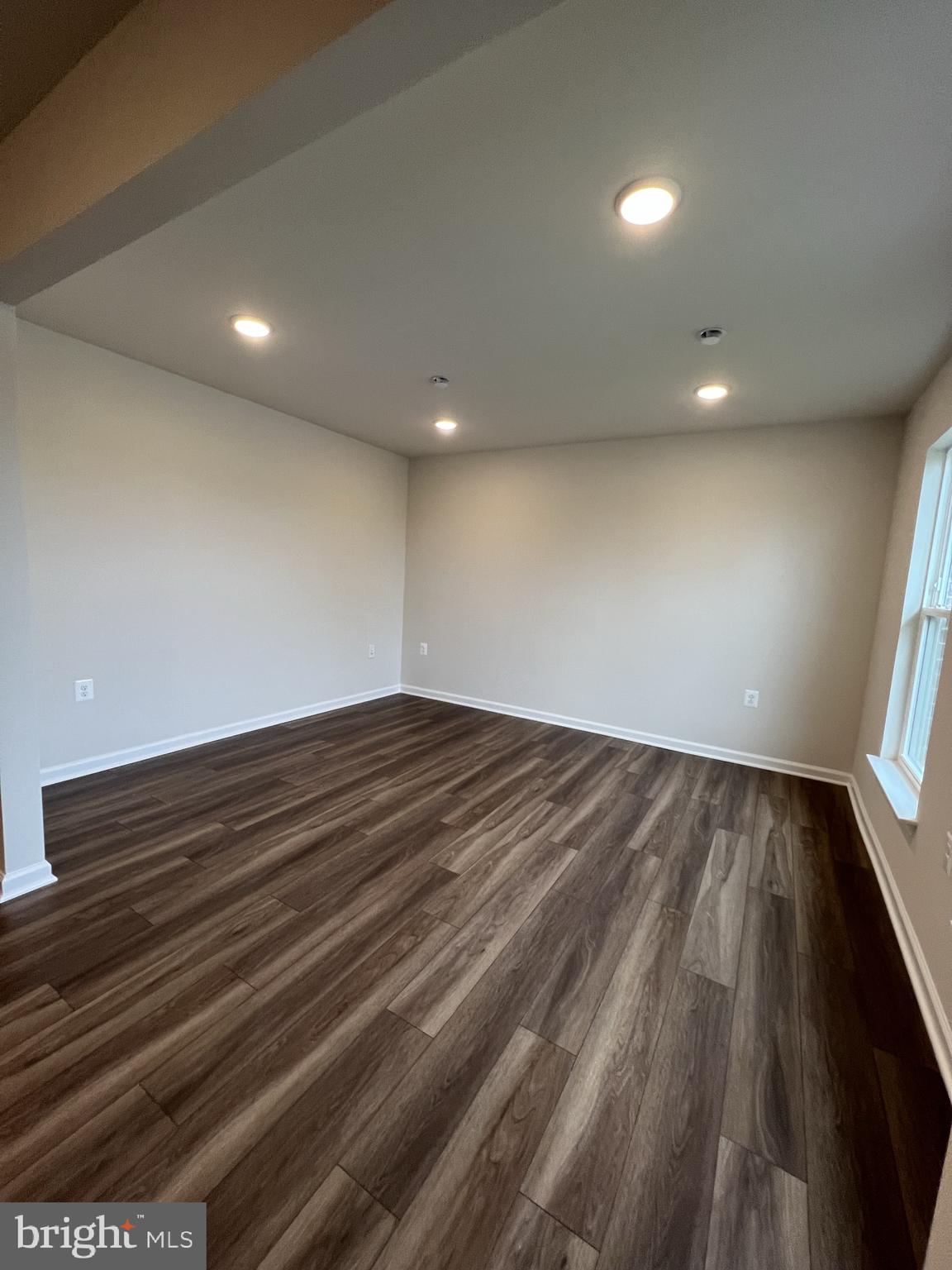 CROSSROADS VILLAGE - Residential Lease