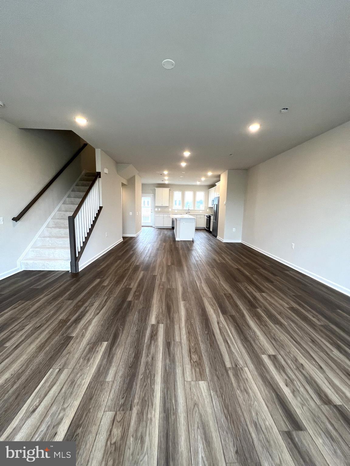 CROSSROADS VILLAGE - Residential Lease