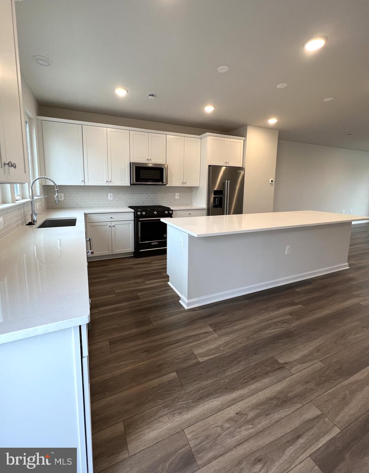 CROSSROADS VILLAGE - Residential Lease