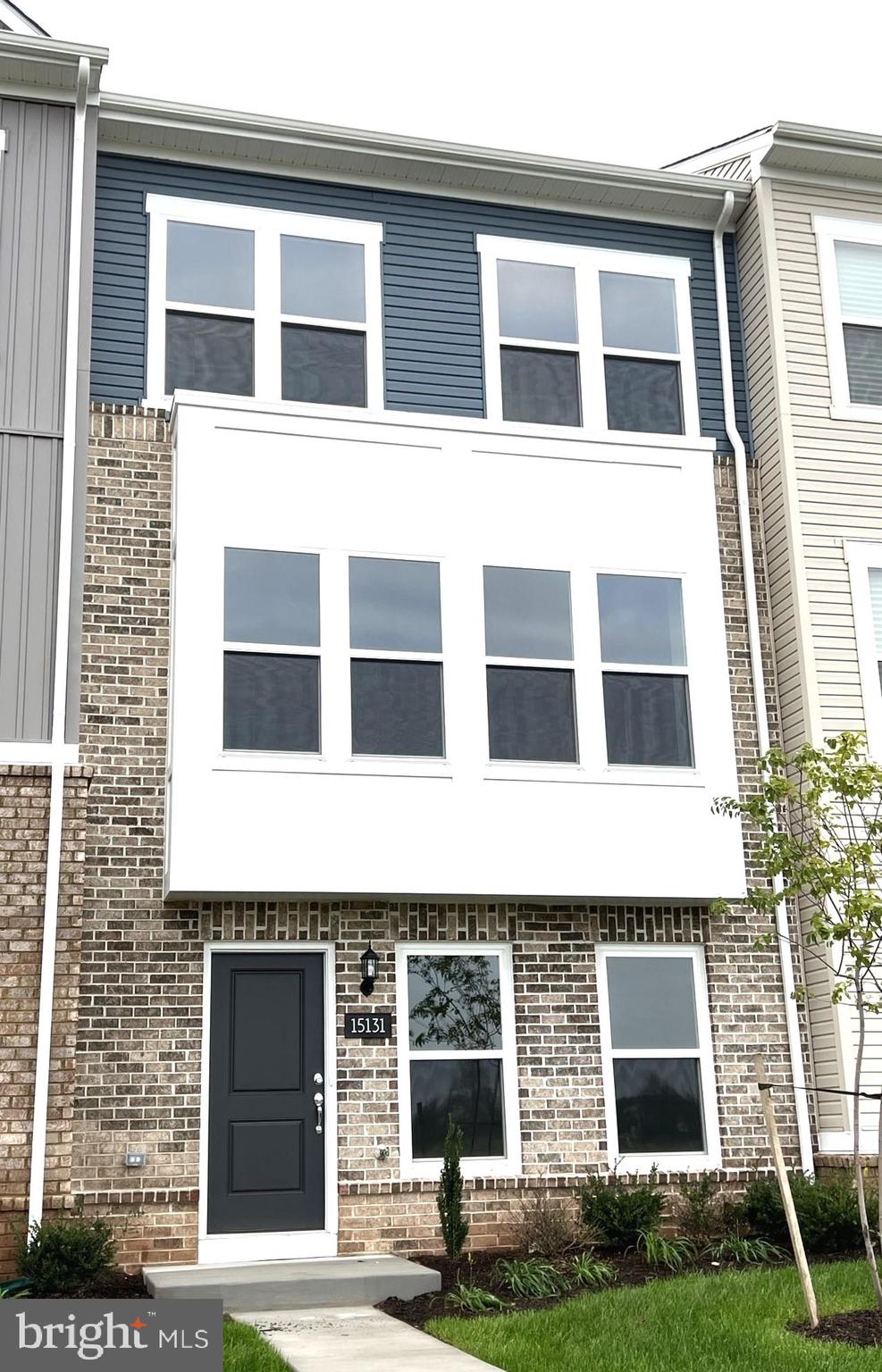 CROSSROADS VILLAGE - Residential Lease