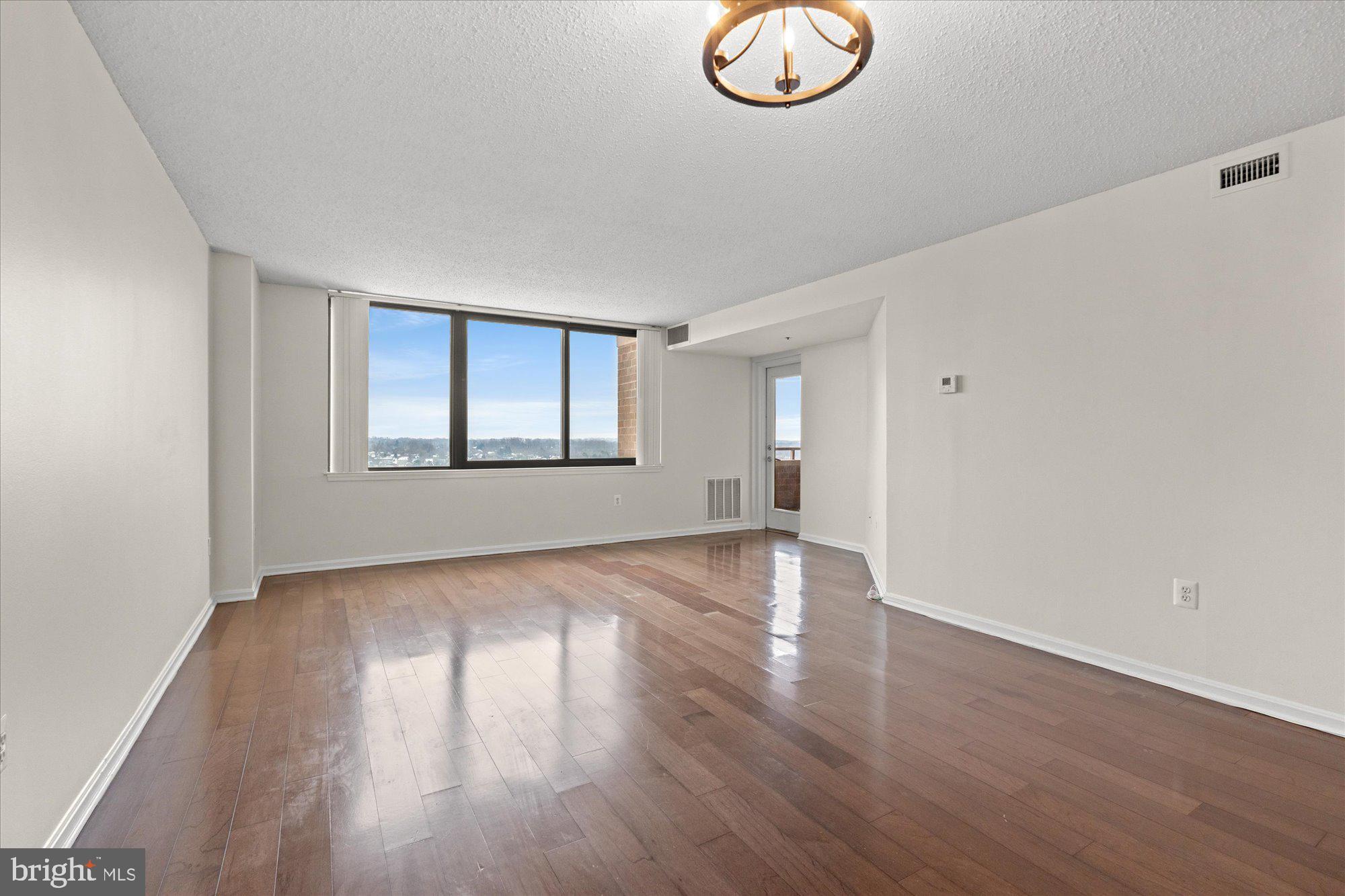 GROSVENOR PARK - Residential