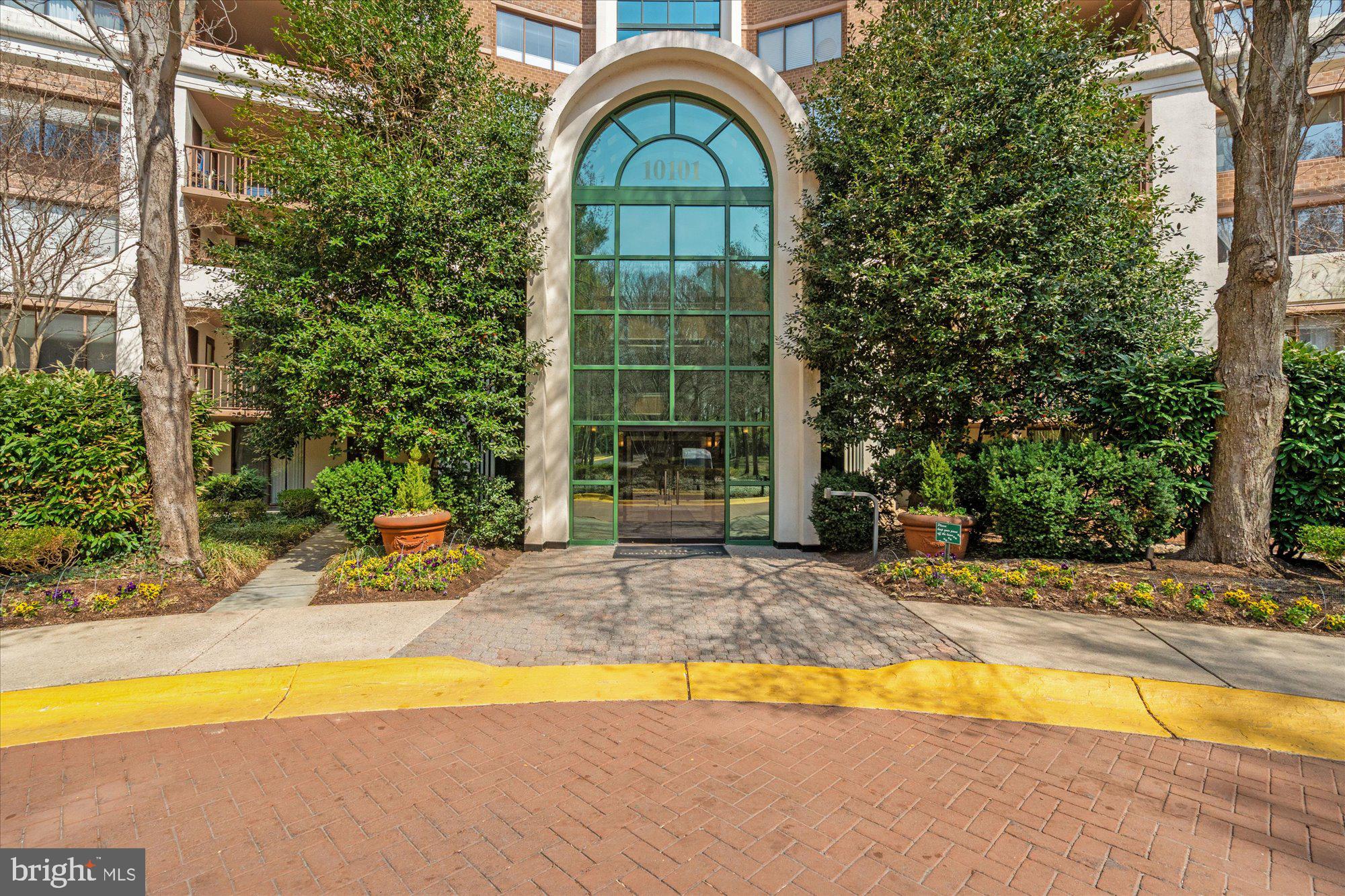 GROSVENOR PARK - Residential