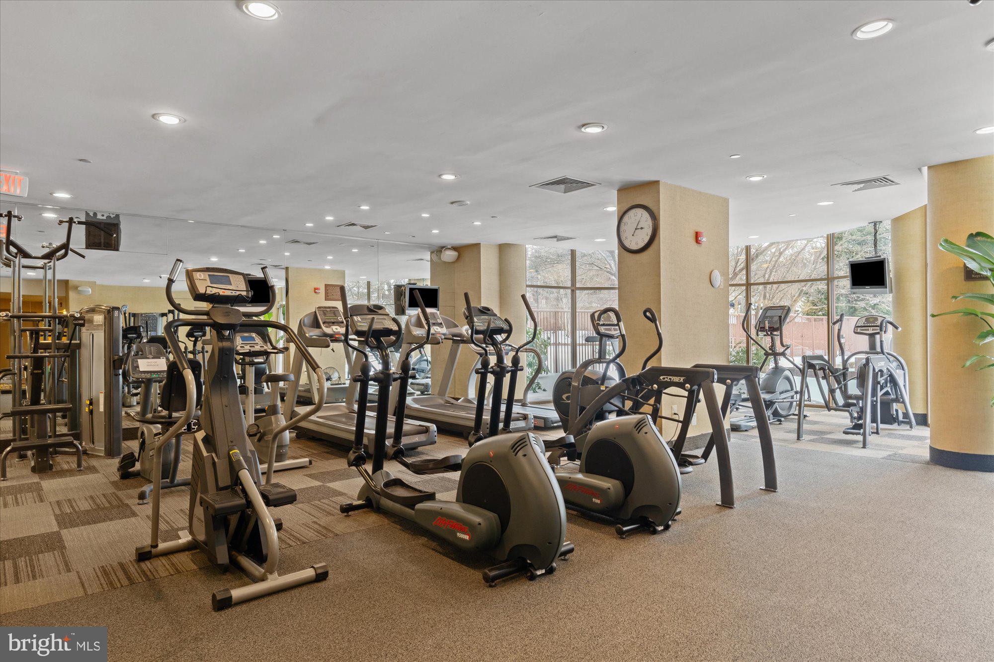 GROSVENOR PARK - Residential