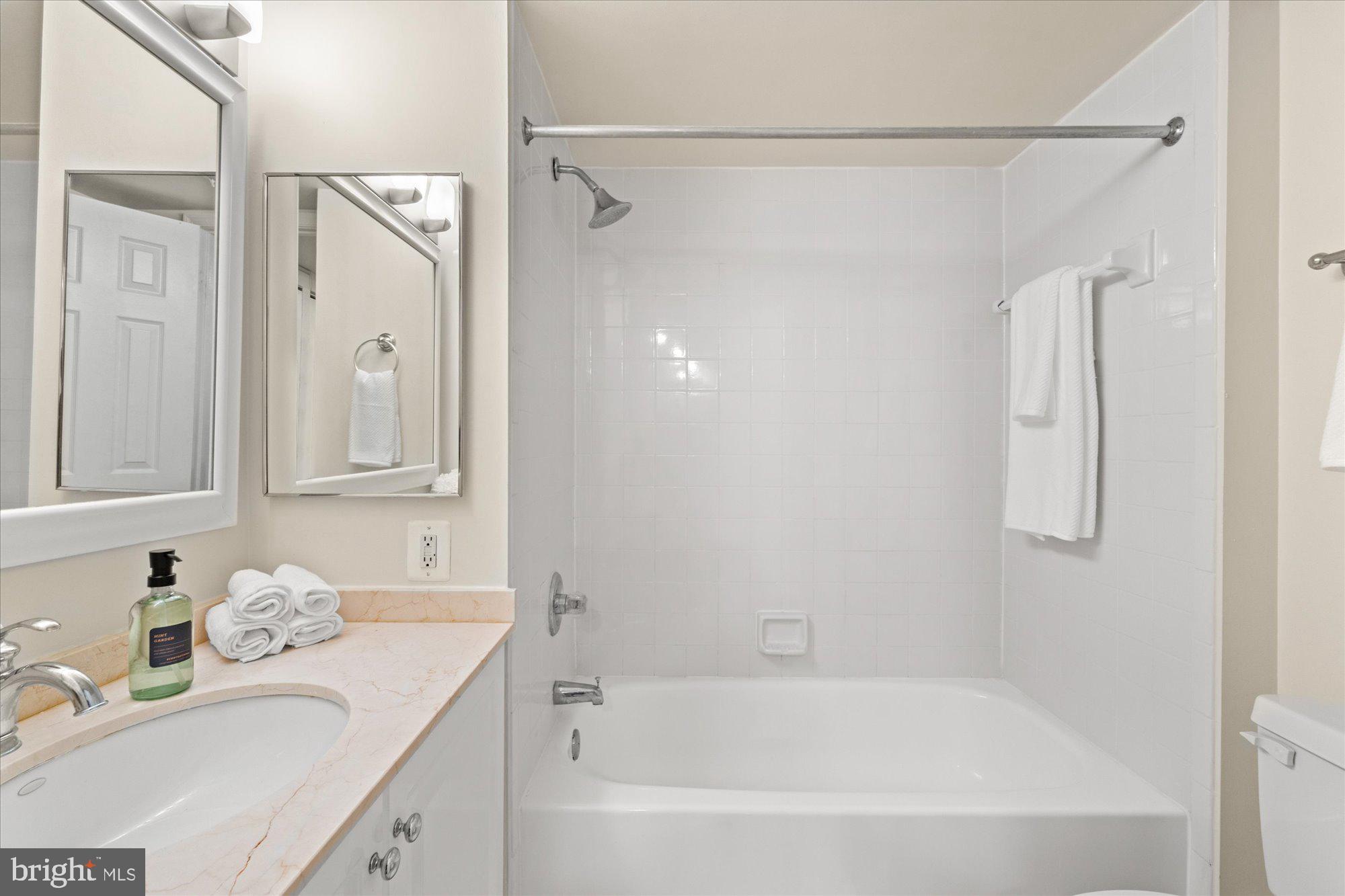 GROSVENOR PARK - Residential