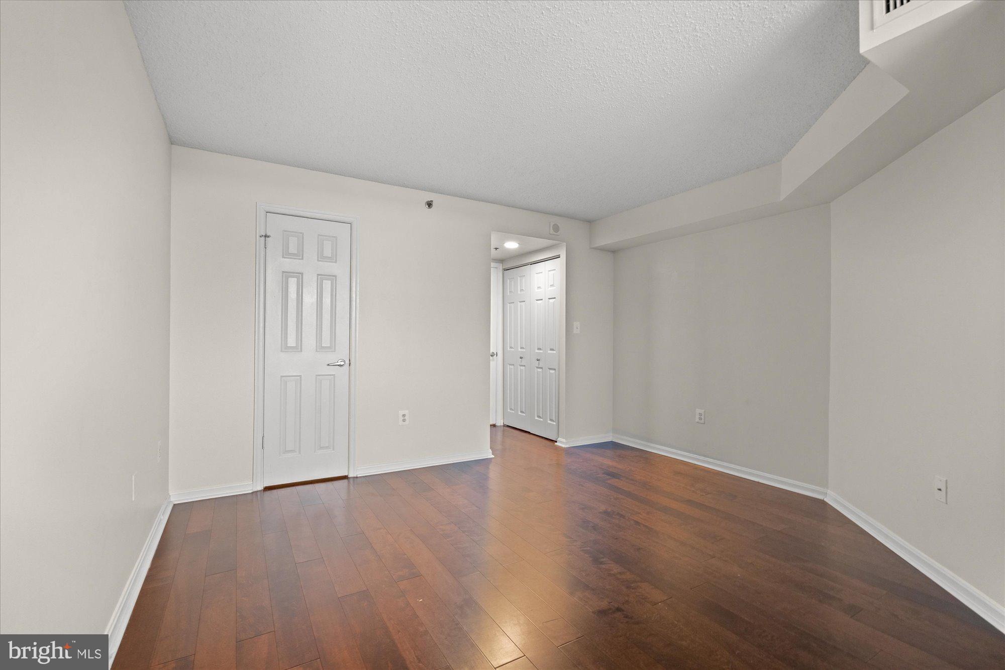 GROSVENOR PARK - Residential