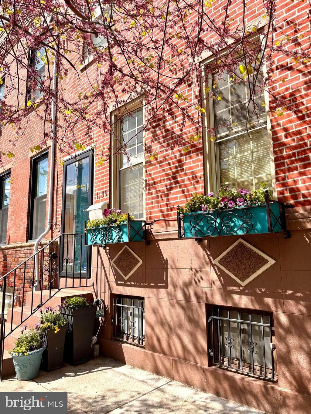 Photo of 1139 Tasker Street, PHILADELPHIA, PA 19148 (MLS # PAPH2611010)