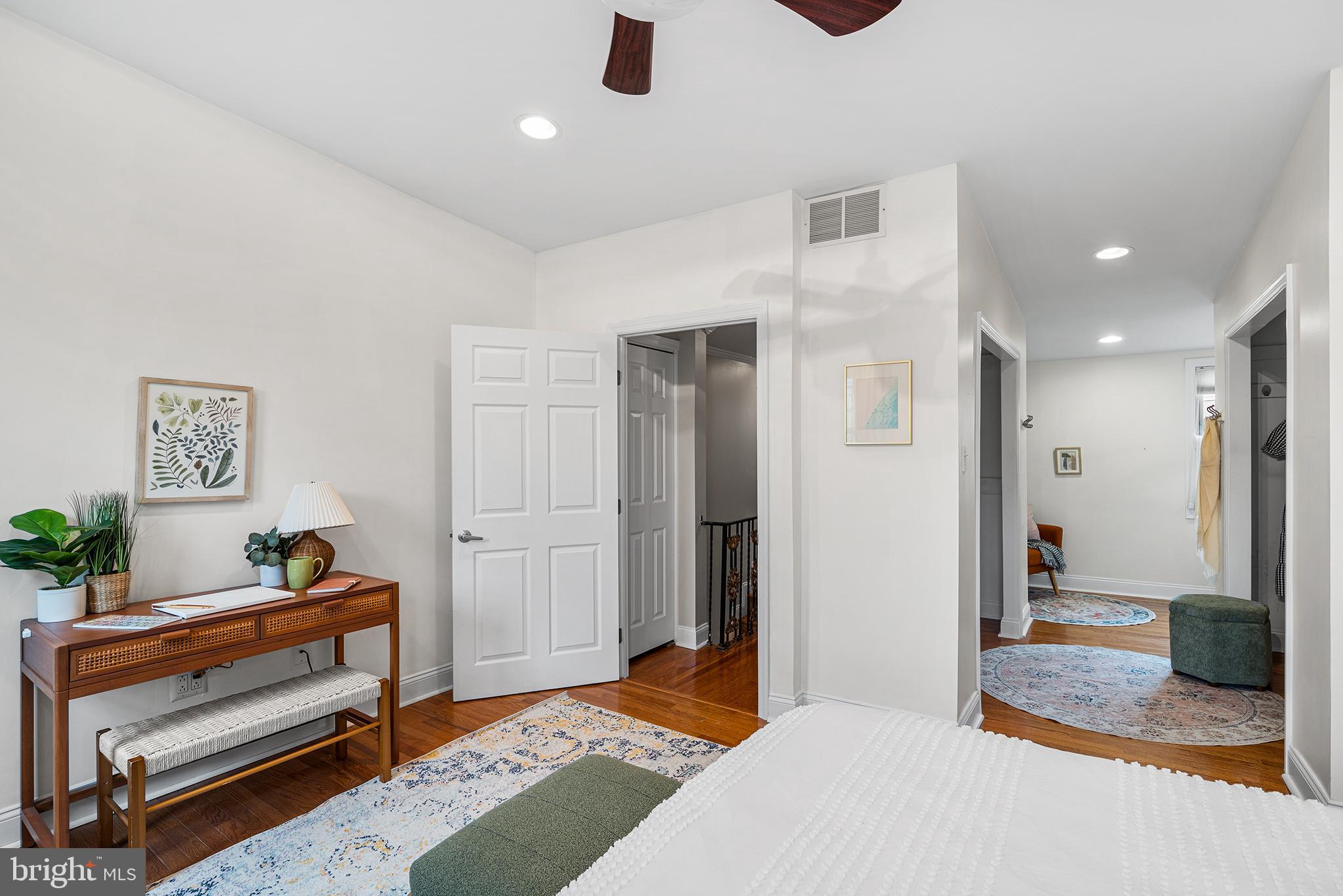 PASSYUNK SQUARE - Residential