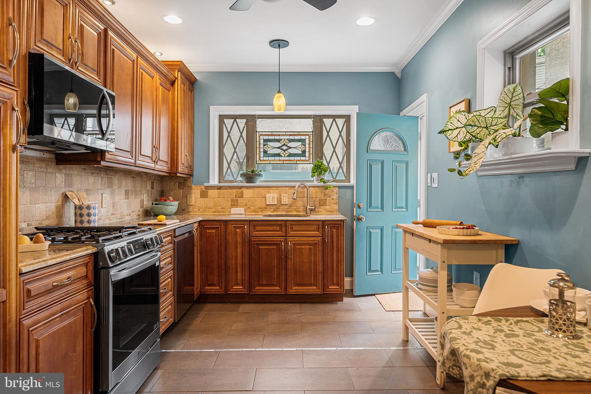 PASSYUNK SQUARE - Residential