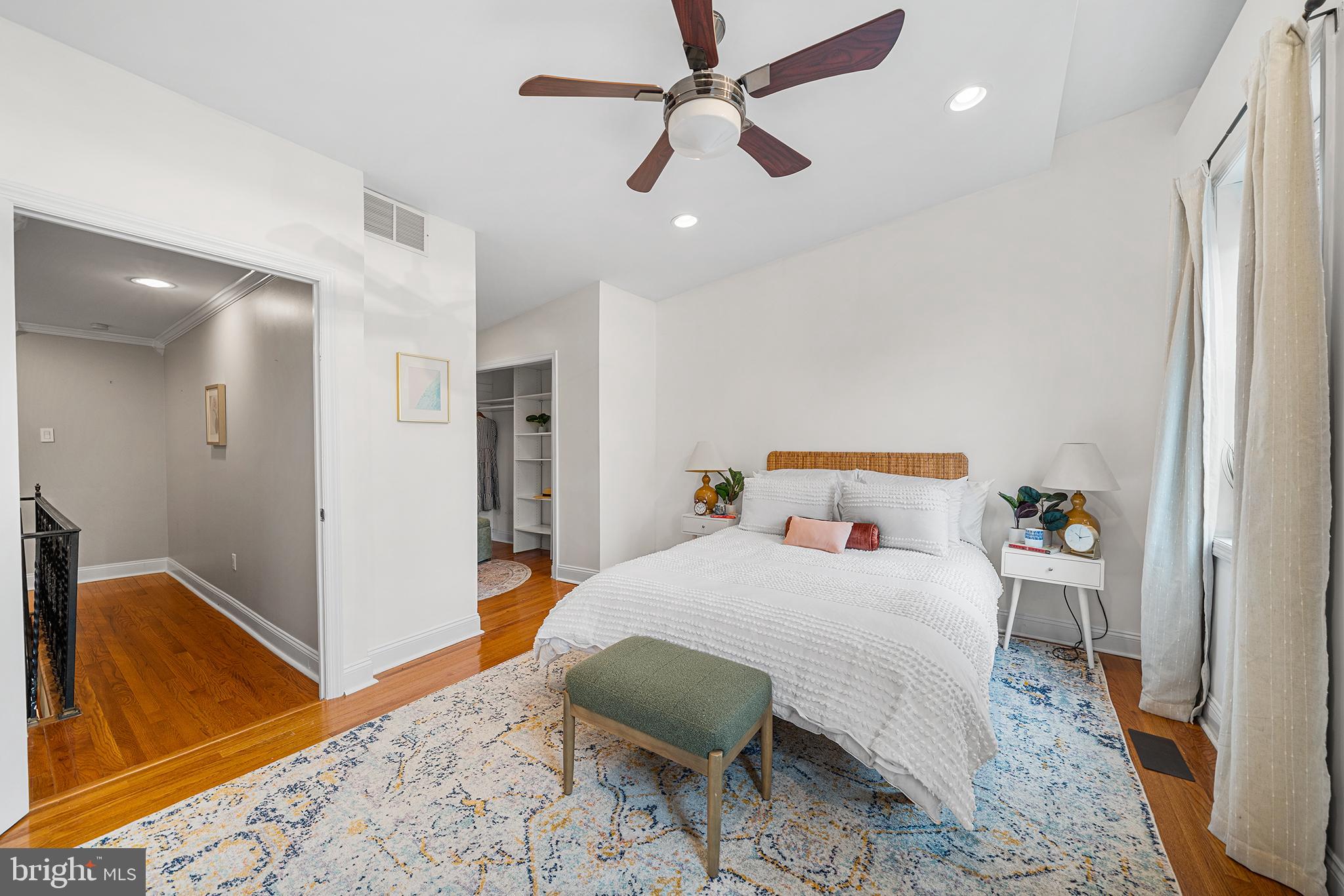 PASSYUNK SQUARE - Residential