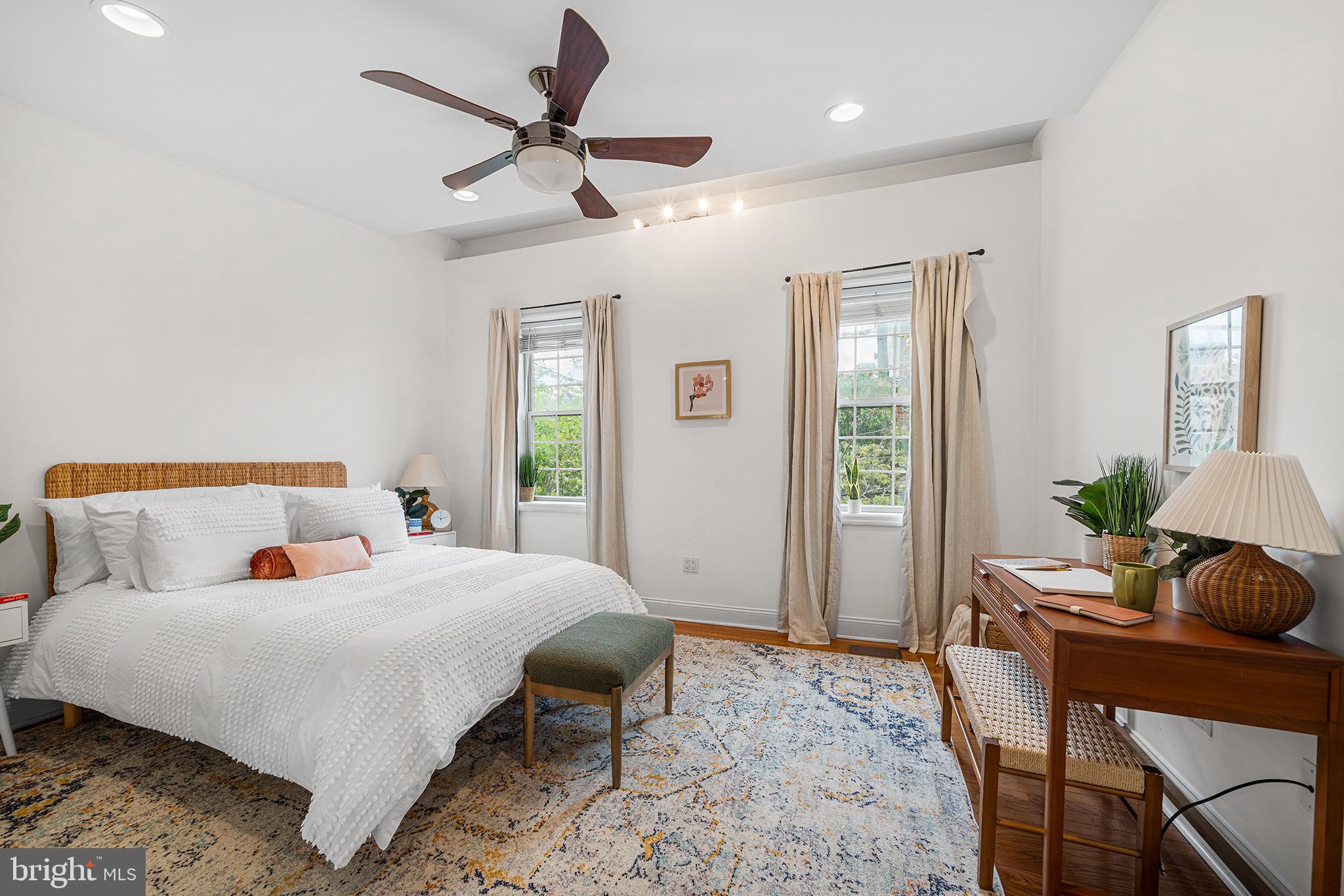 PASSYUNK SQUARE - Residential