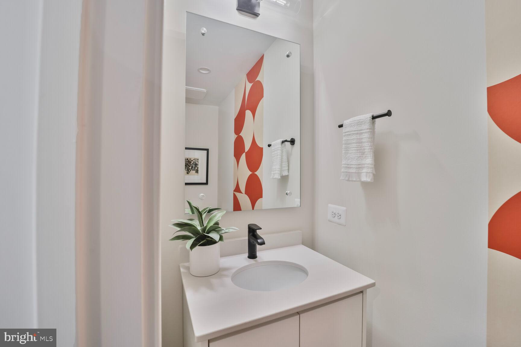 RESERVOIR DISTRICT - Residential