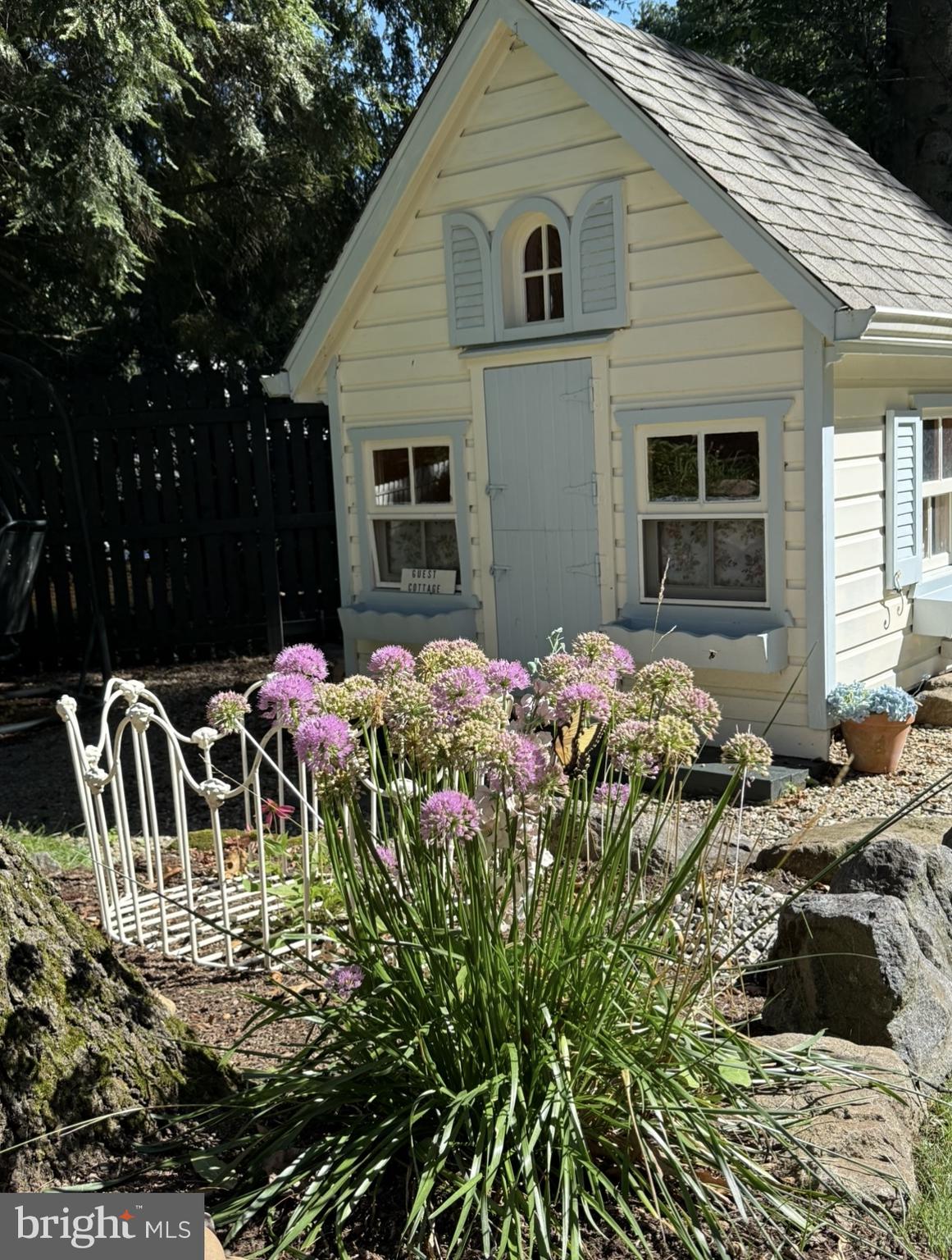 THE WOODS - Residential