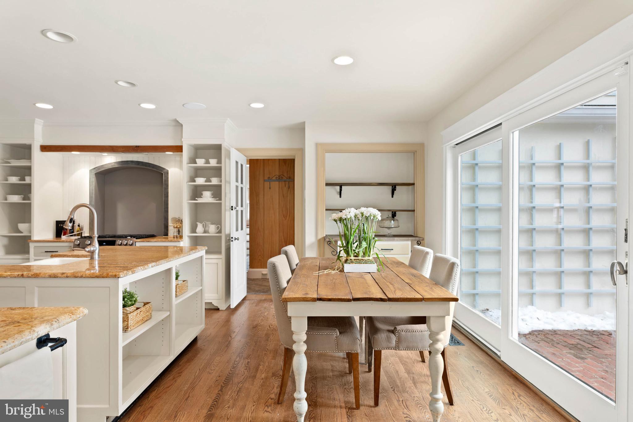 THE WOODS - Residential