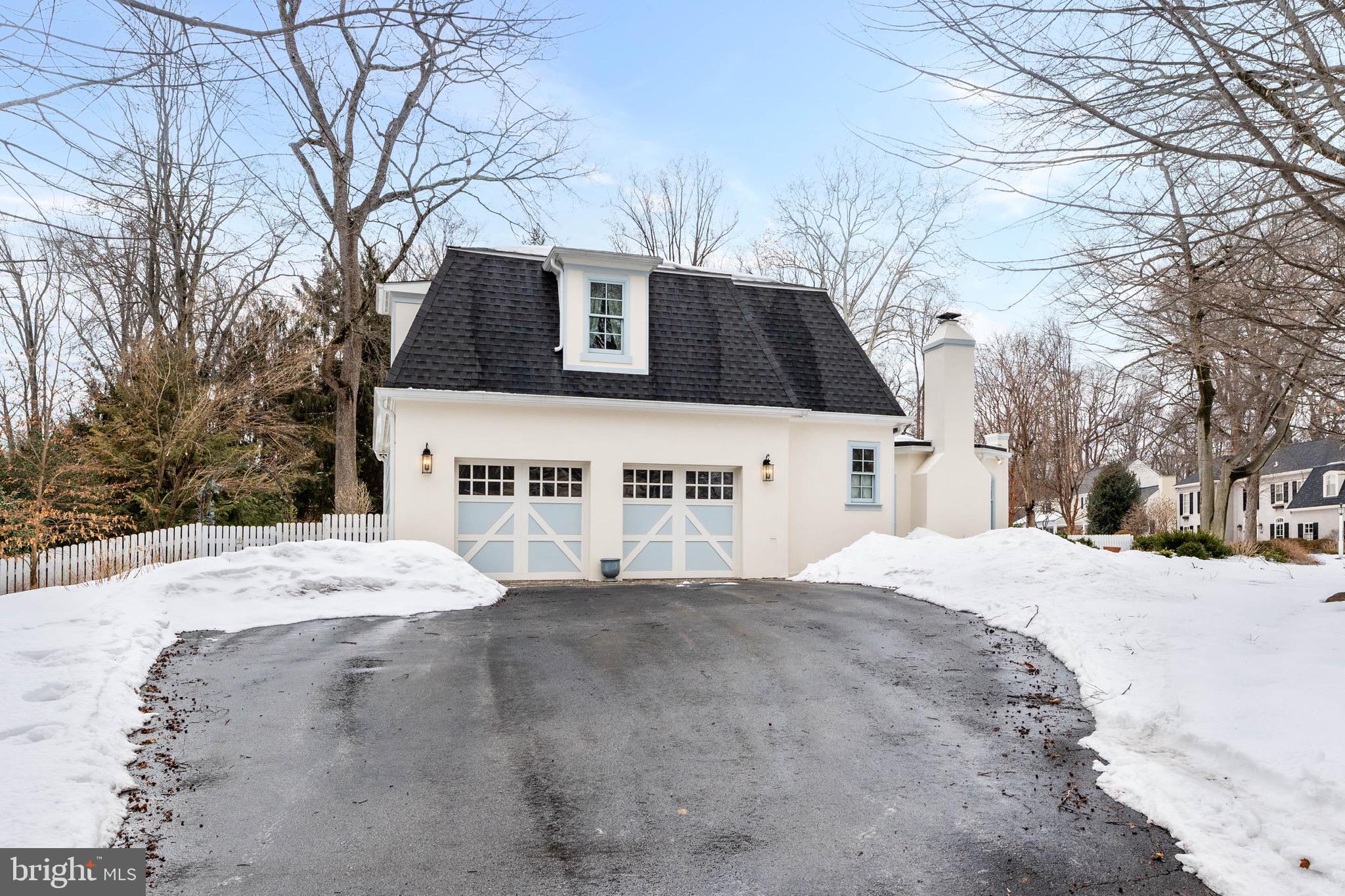 THE WOODS - Residential