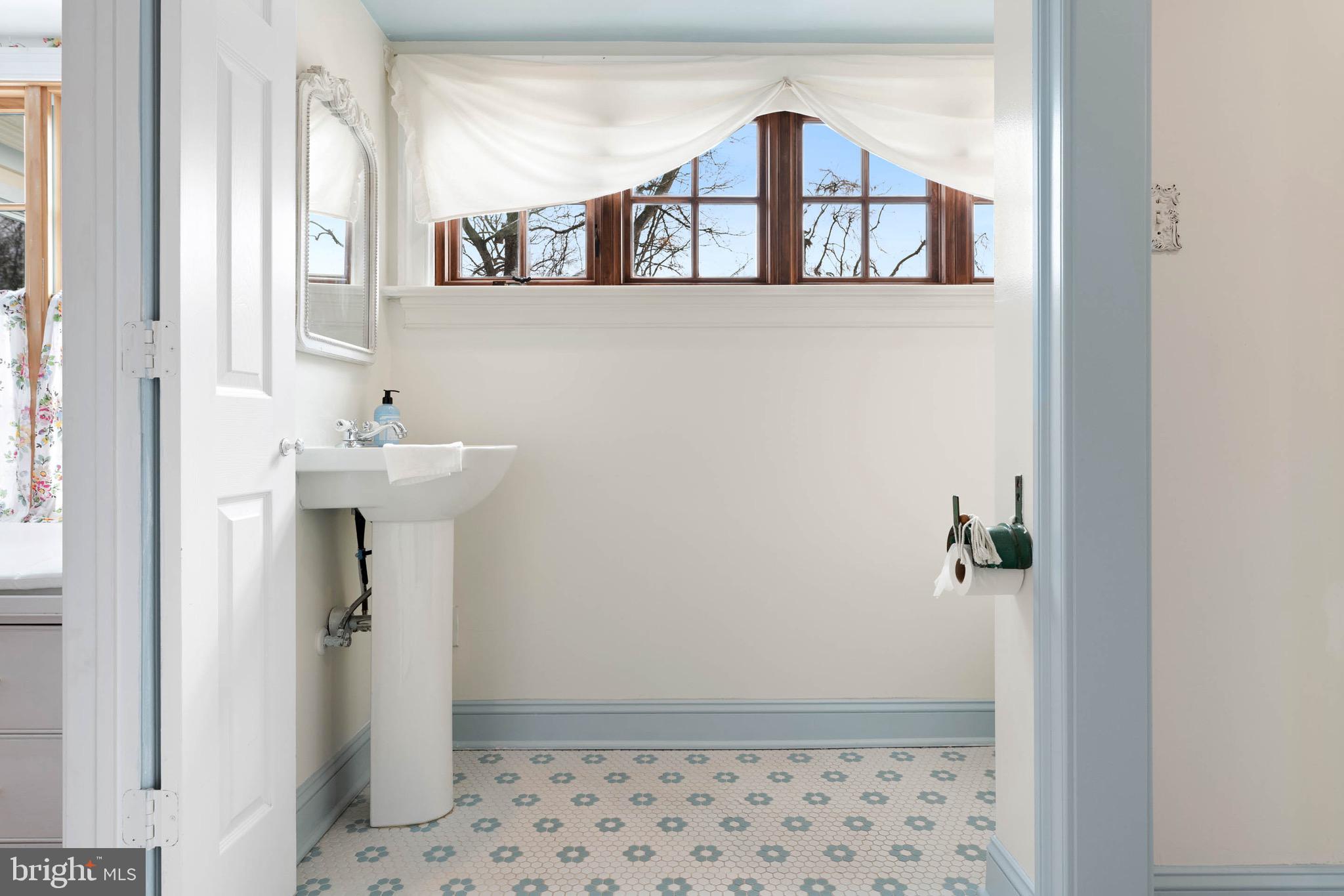 THE WOODS - Residential