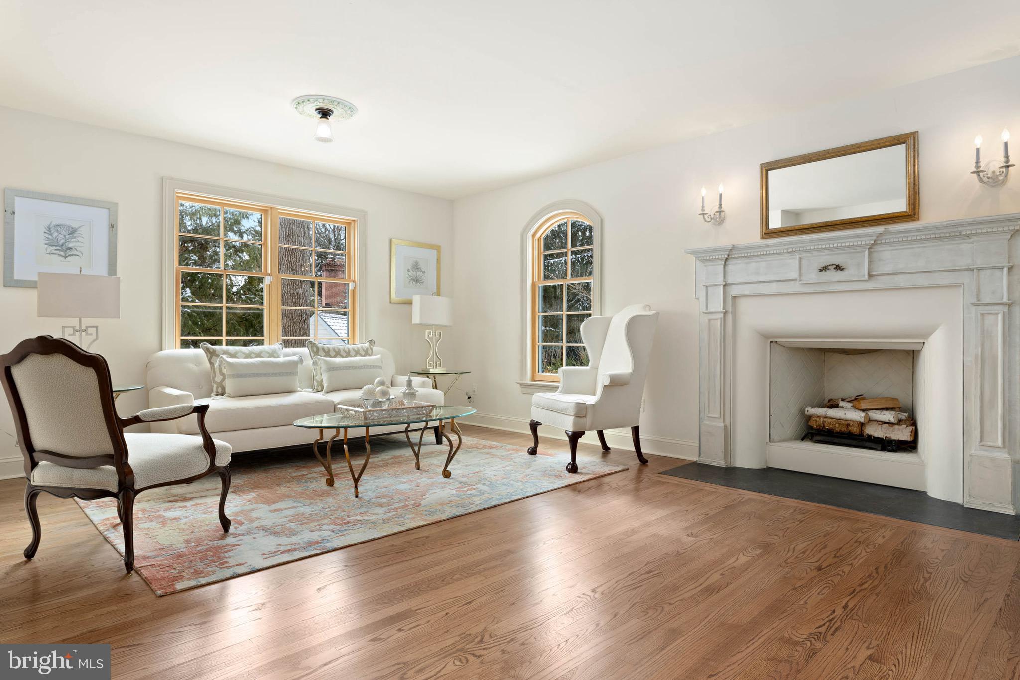 THE WOODS - Residential