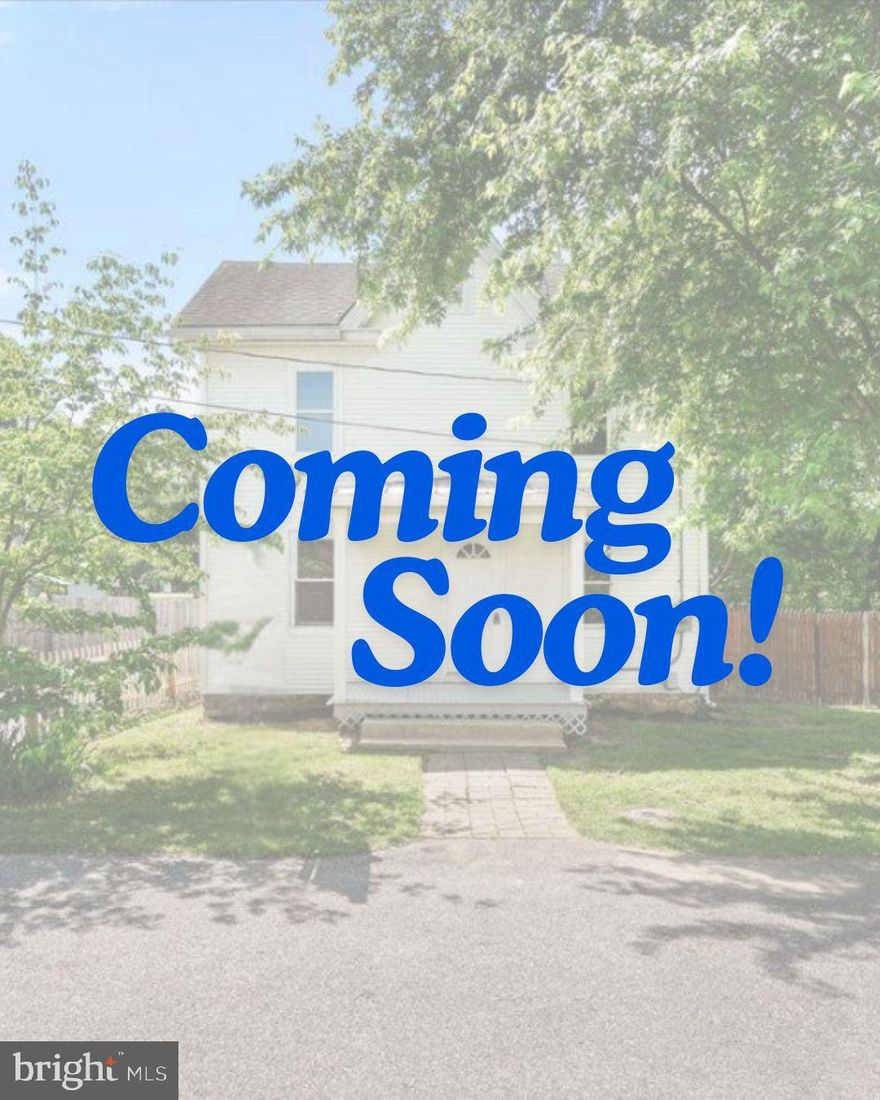 This beautiful, fully-renovated single-family home is an absolute gem! Its location in downtown Walkersville
makes it conveniently located near shopping, schools, parks, and commuter routes. The main level bedroom
adds flexibility, while the two en-suite bedrooms on the second floor offer privacy and comfort. Dual zone
heating and air conditioning ensure year-round comfort, and the 6-foot privacy fence surrounding the back
and side yards provides security and seclusion. Plus, there are two exterior sheds offering extra storage
space. With its charming appeal and peaceful atmosphere, this home is sure to capture the hearts of those
seeking a cozy haven in a convenient location. *This home is on Pennsylvania DRIVE not Pennsylvania
Avenue.